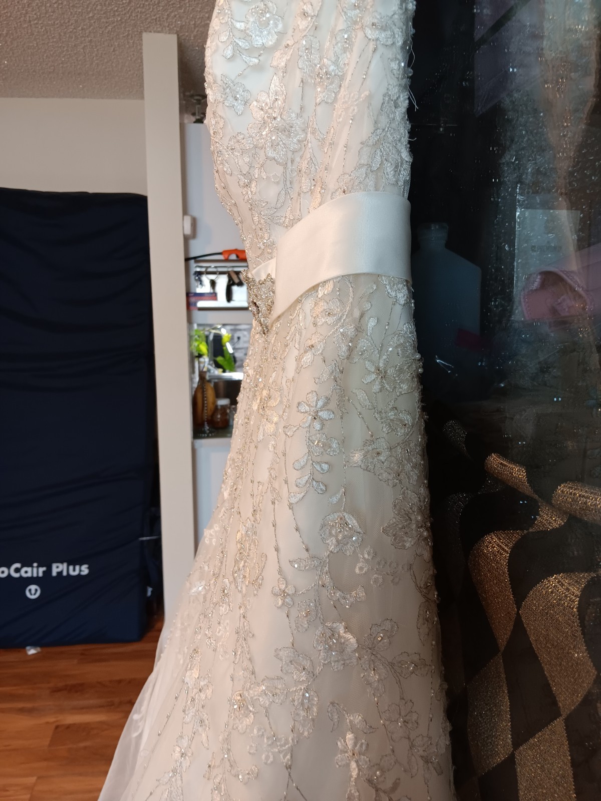 Mori Lee Wedding dress Embroided size 12 Pearl