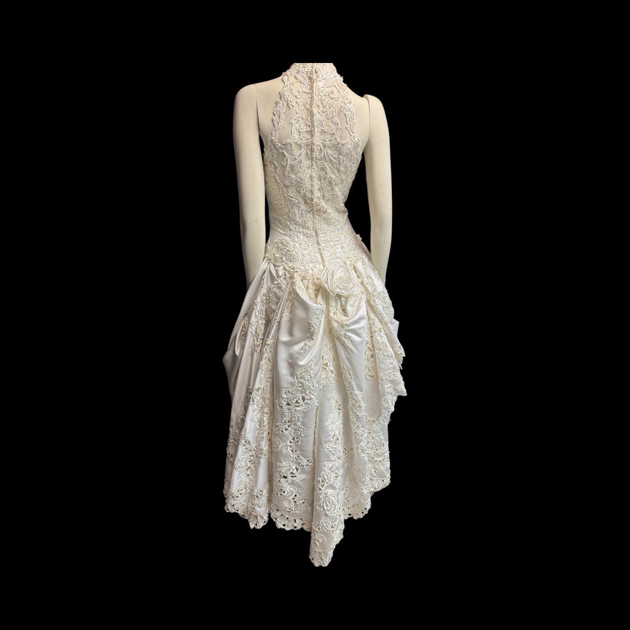 Mori Lee Halter Wedding Dress Size 10 Cream Bustle With Long Train Vintage