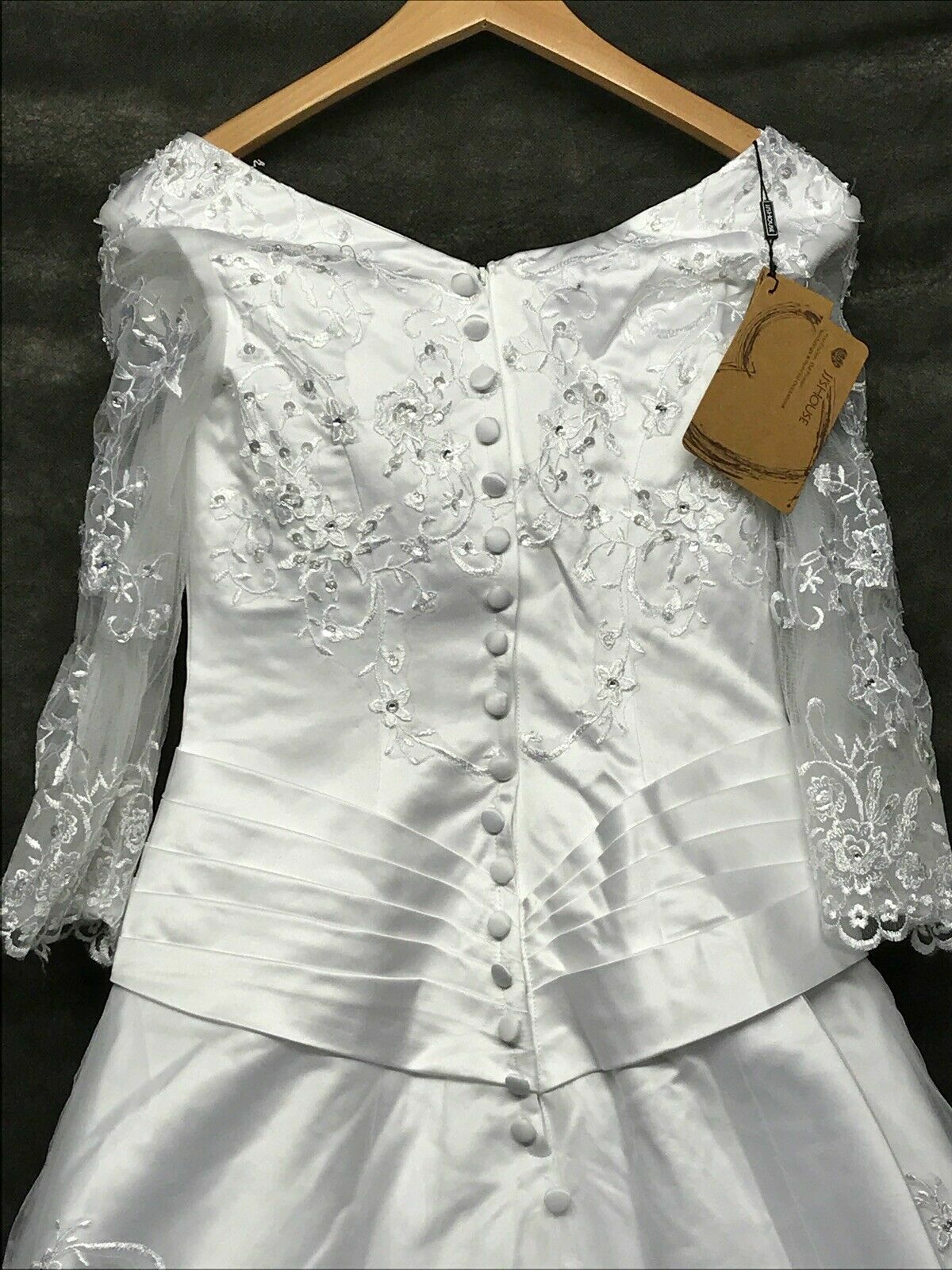 JJ’s House Train Tulle Wedding Dress V Neck 3/4 Sleeve White Ball-Gown Size 10 –