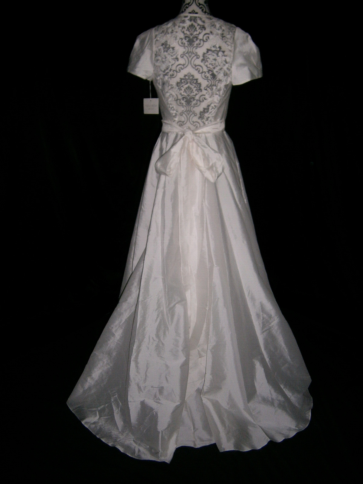 Nouvelle Amsale Wedding Dress 10 Pearl Wrap Satin Illusion Back Roses Modern