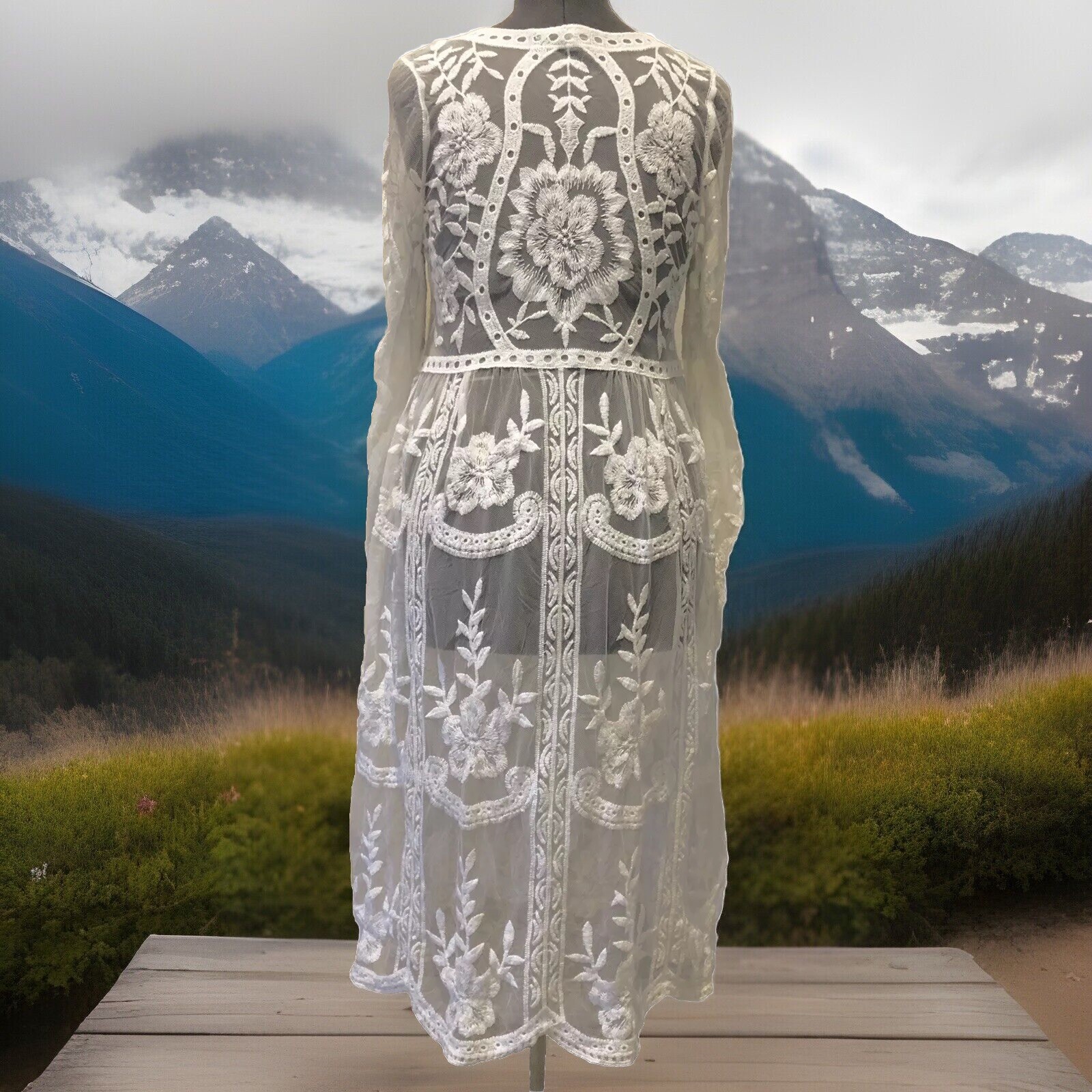 Wedding Dress M Long Sleeve V Neck Lace Boho Bohemian Beach Bridal Gown Midi