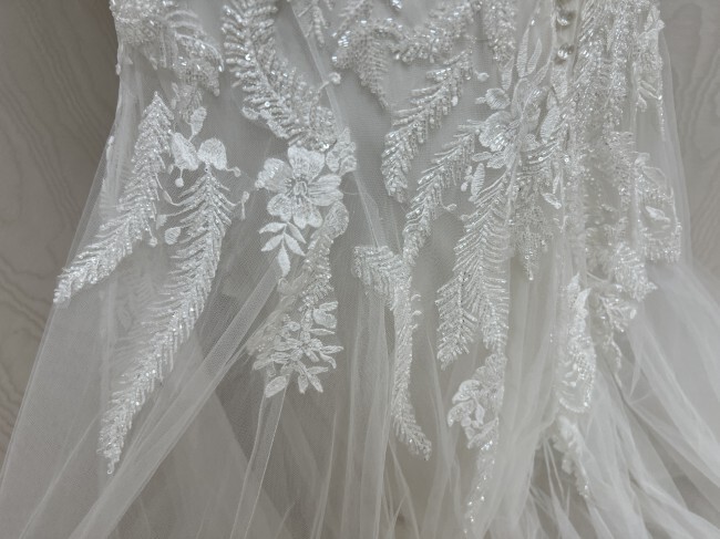 Sample Wedding Dress – Allure Bridal Style 9961 – Size 18 – Sand/Ivory Dress
