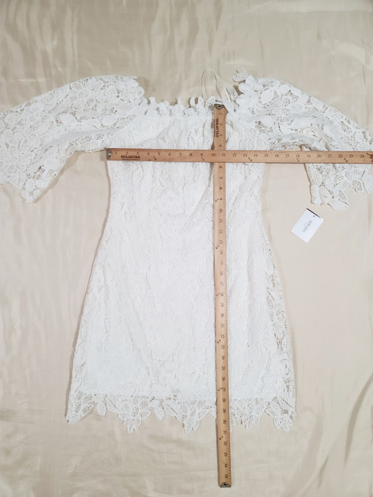 David’s Bridal Wedding Dress Women’s L Off-The-Shoulder Short Lace 3/4 Sleeve