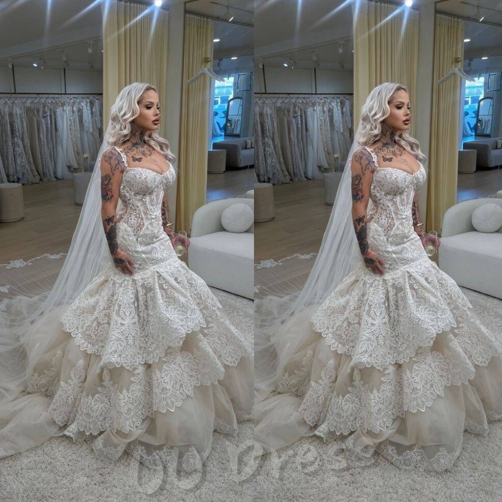 Tiered Lace Mermaid Wedding Dresses Spaghetti Straps Cathedral Veil Bridal Gowns