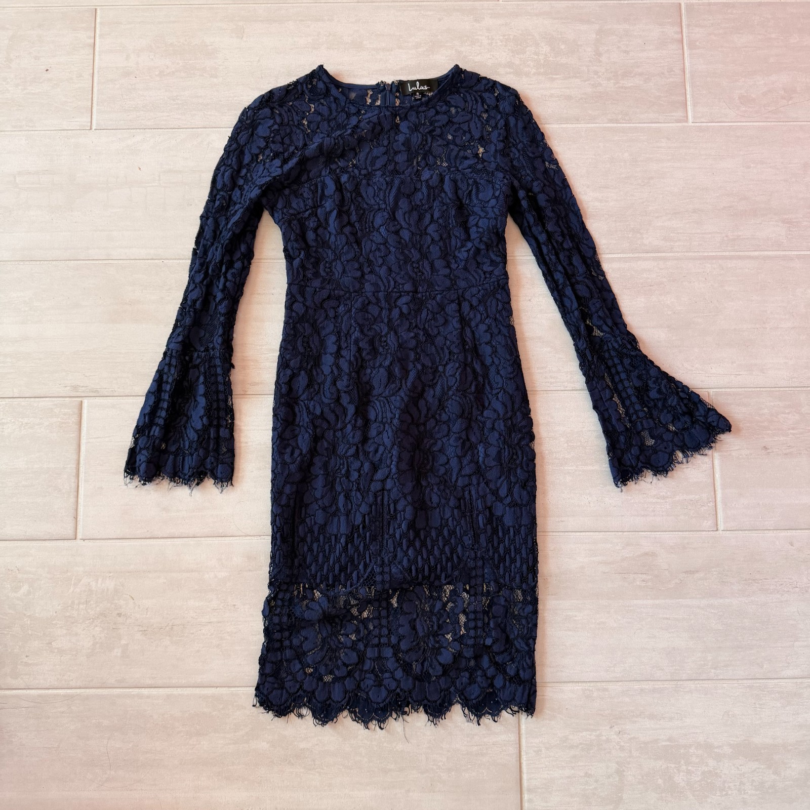 Lulu’s Elegance Navy Blue Lace Long Sleeve Midi Dress Illusion Neckline Small