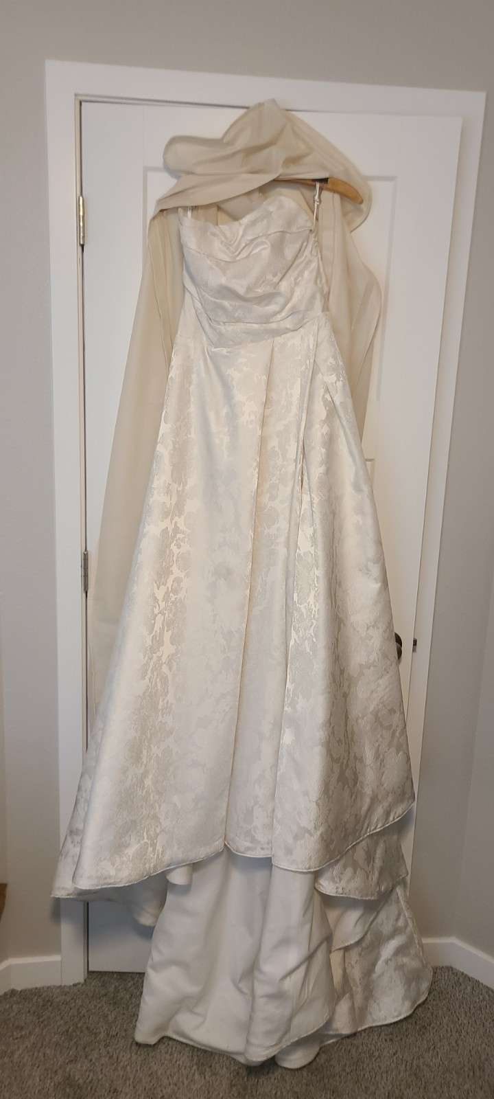 Wtoo by Watters Phoebe Strapless A-Line Jacquard Wedding Gown Ivory