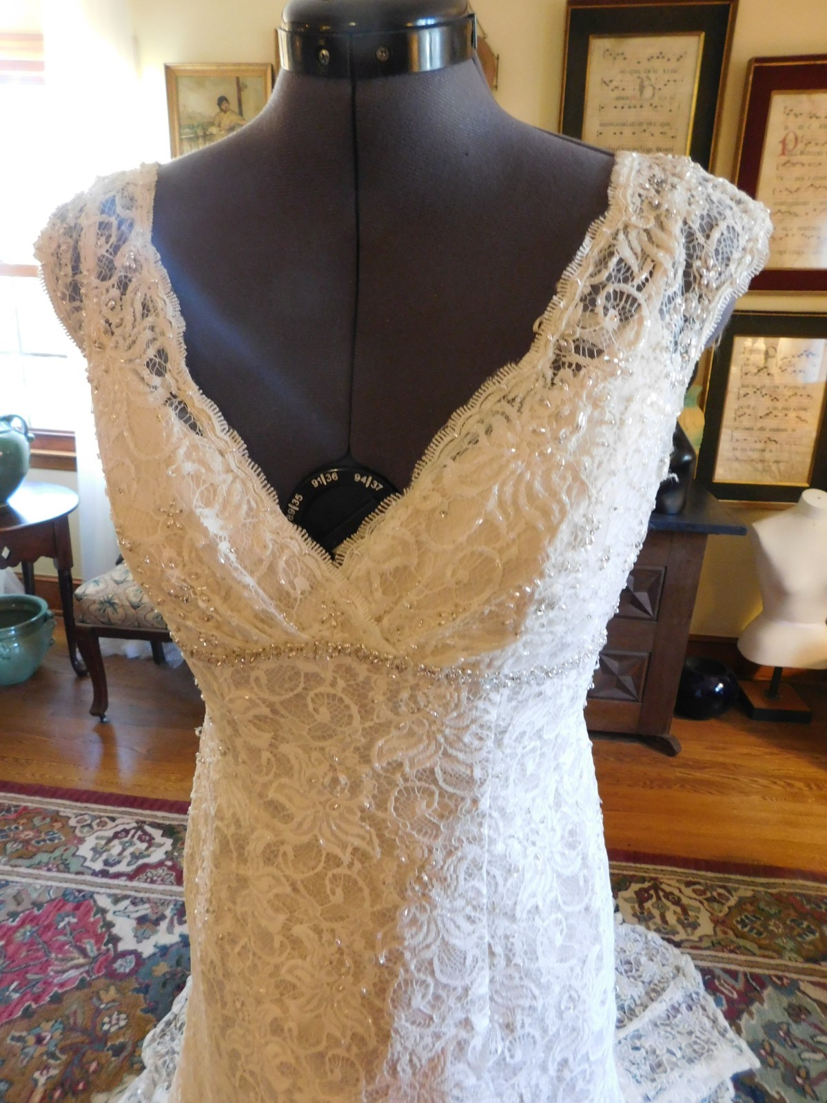 BEAUTIUL OFF WHITE BEADED LACE “DAVID’S” WEDDING GOWN S 8