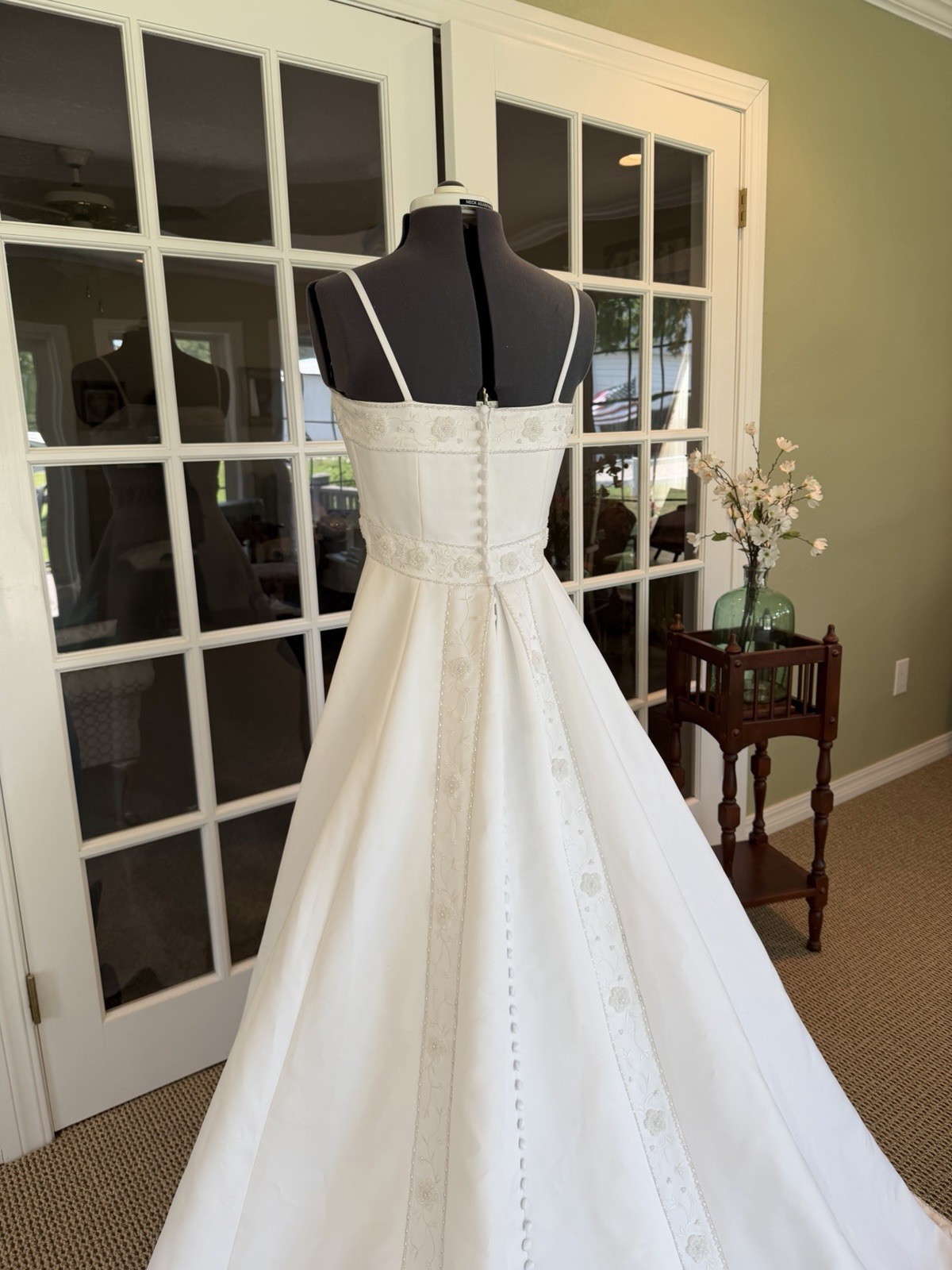 Alfred Angelo Beaded Ivory Wedding Dress Size 6 Size 8 Vintage 2000s A-Line