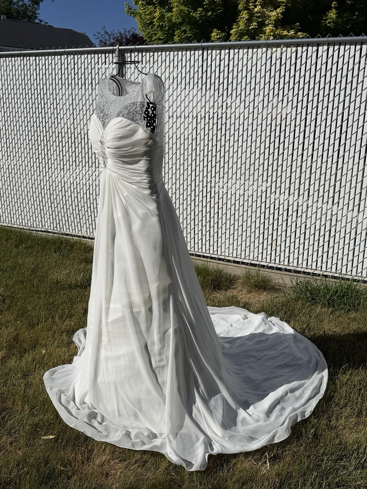 Symphony Bridal Dress 50014 Off White Size 14, Hoop, Veil & Undergarment Corset