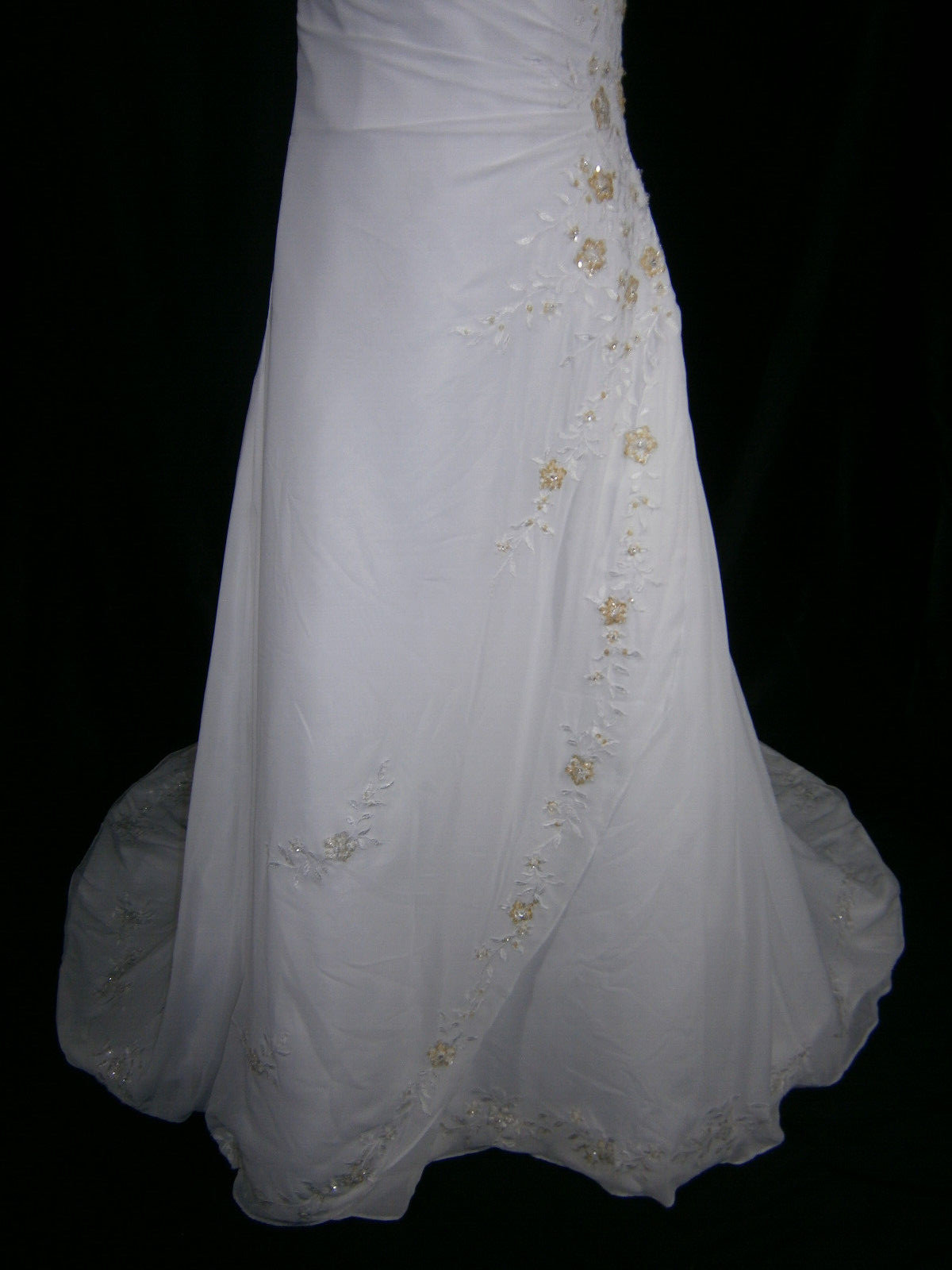 D. Michalik Wedding Dress Off-White Chiffon Strapless Beaded Gold Sequins Train