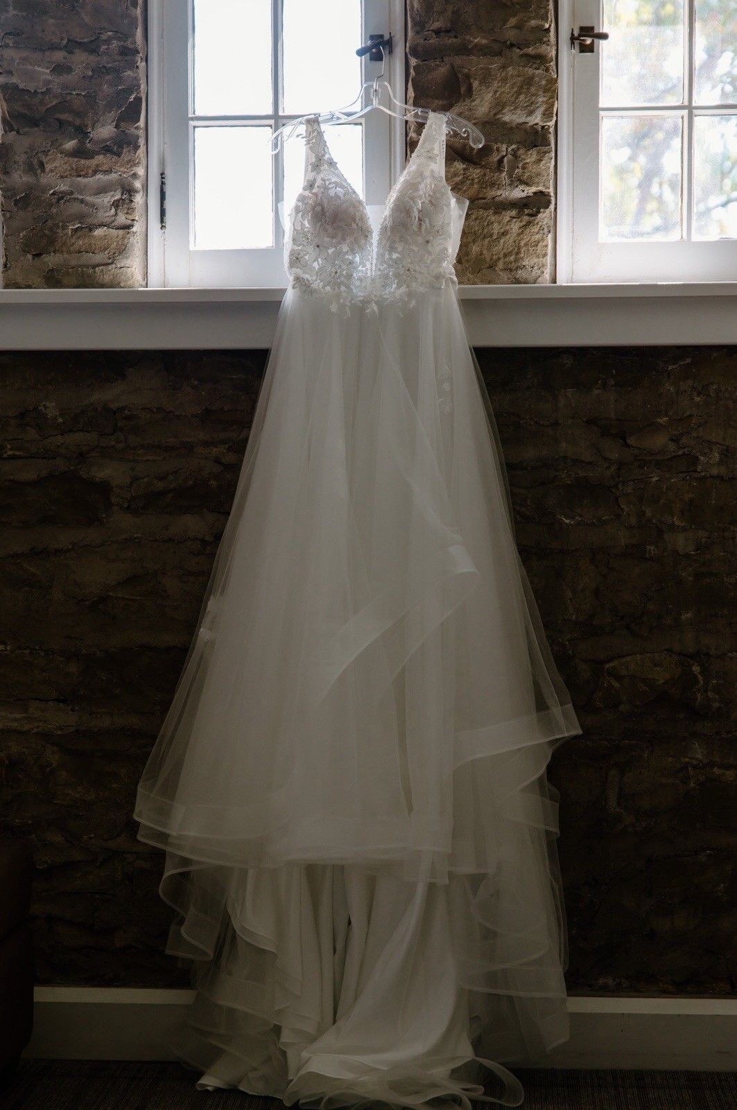 Azazie Toni Wedding Dress (A-Line/Ballgown) Size 0