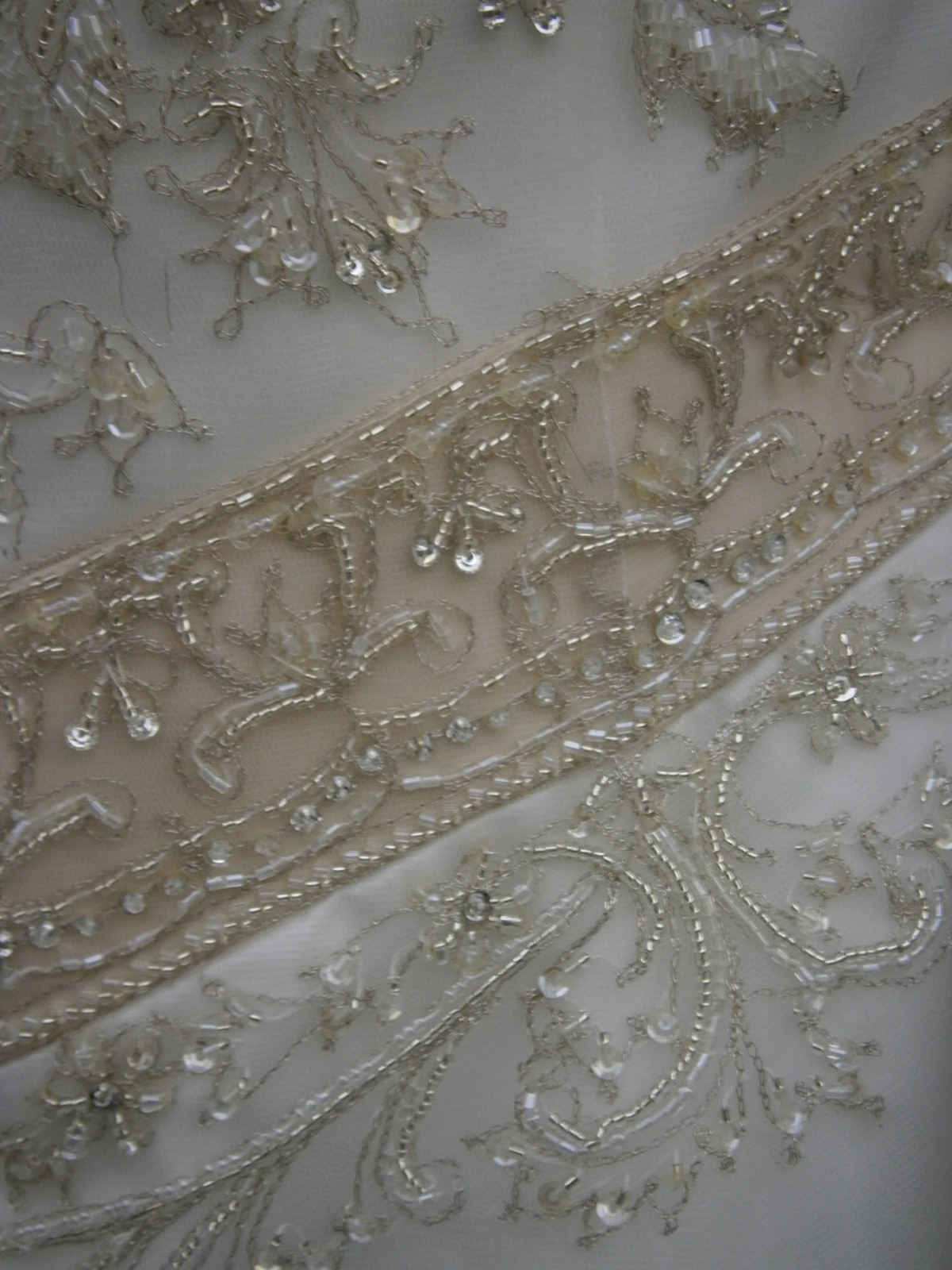 Casablanca Wedding Dress Ball Gown 16-18 White Taffeta Beaded Champagne Elegant