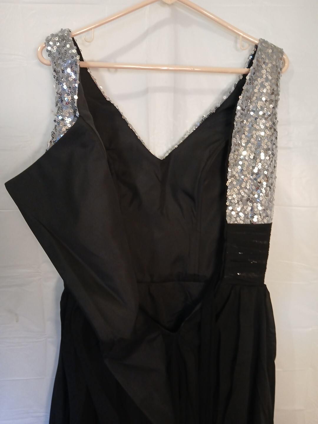 Unbranded Homecoming Dress 60 Inches Long And 16 Inches Wide