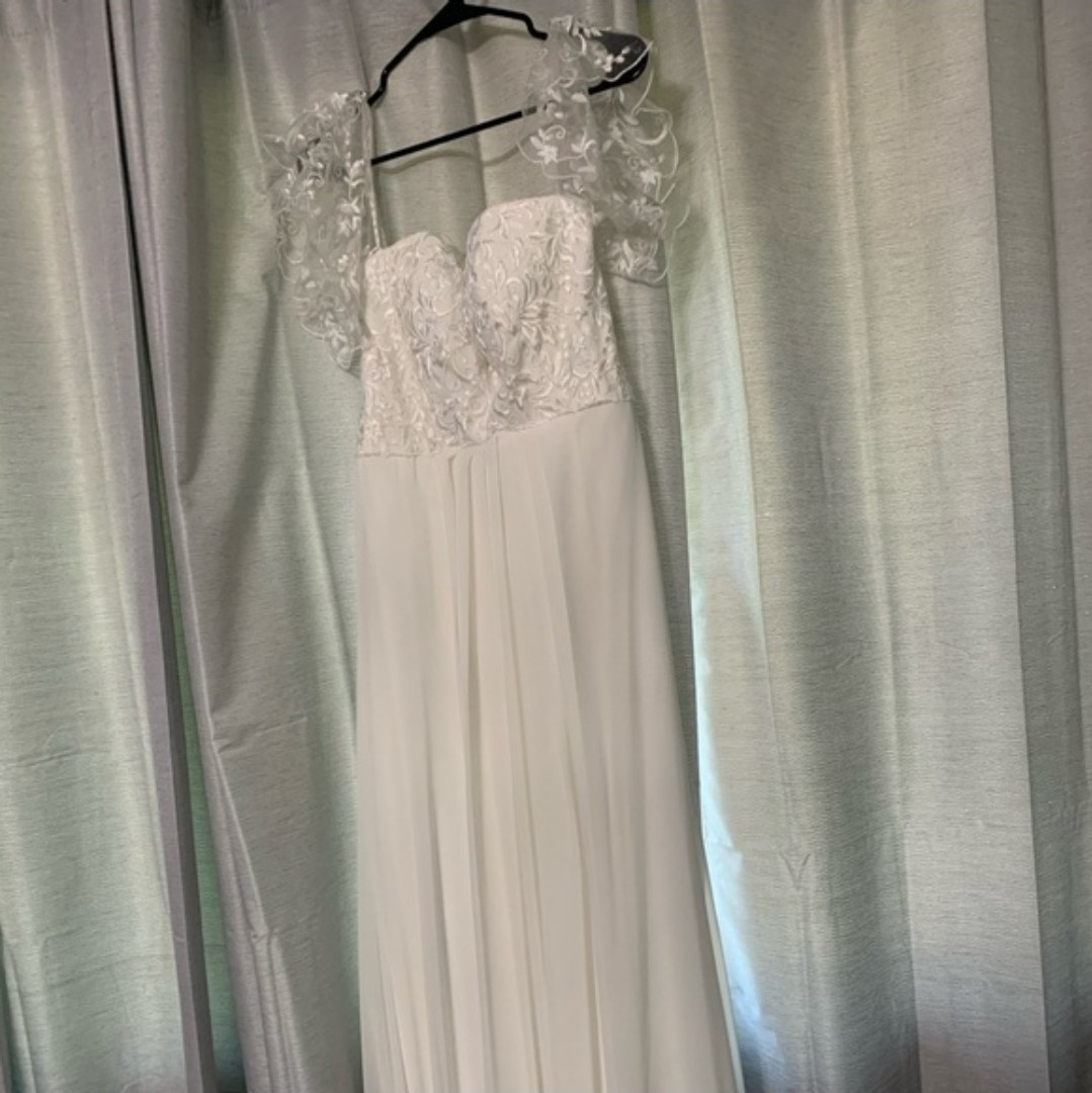 Morilee Madeline Gardner Ivory Off-Shoulder Sweetheart Lace A-Line Boho Gown