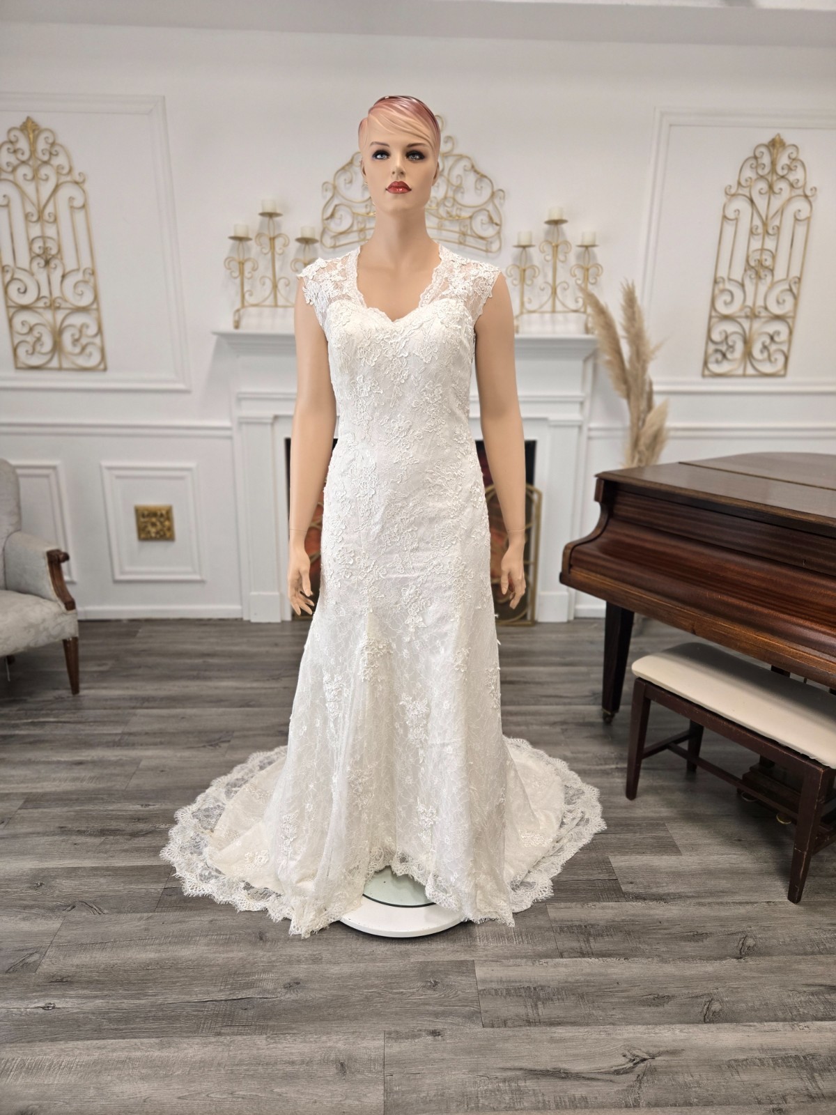 Unbranded Cap Sleeve lace fit and flare White Wedding Dress plus sz 20