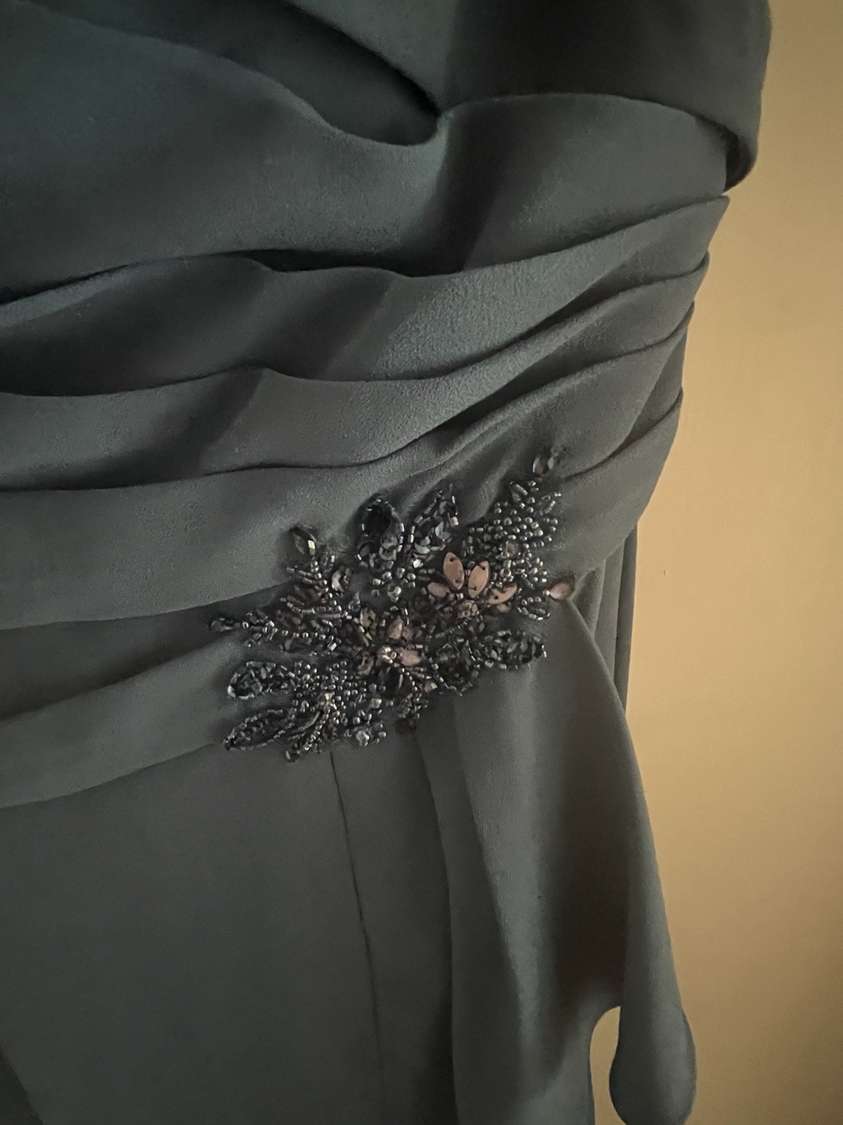 Elegant Blue Formal Off-Shoulder Dress Dress With Flattering Ruched Bodice
