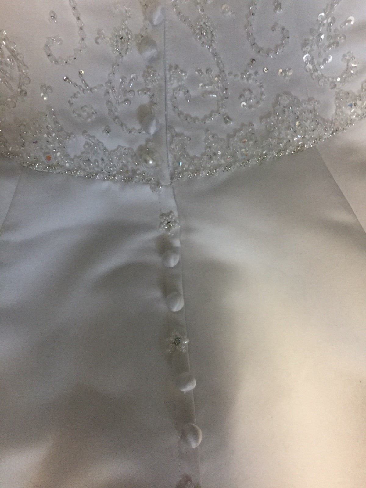 Allure Bridals Size 8 White Strapless Gown Wedding Dress W Sequins & Train