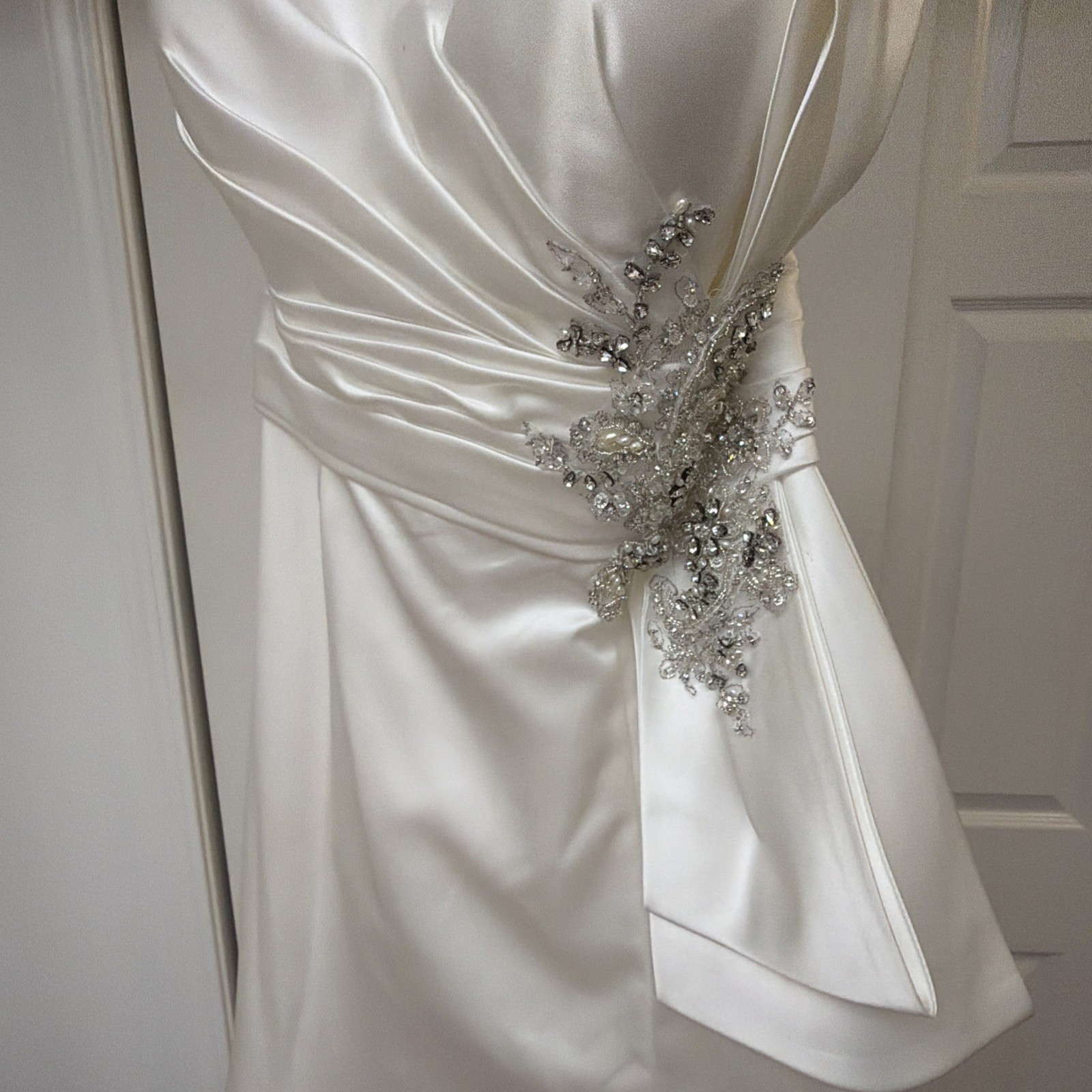 Vintage Casa Blanca Size 10 Strapless Wedding Dress