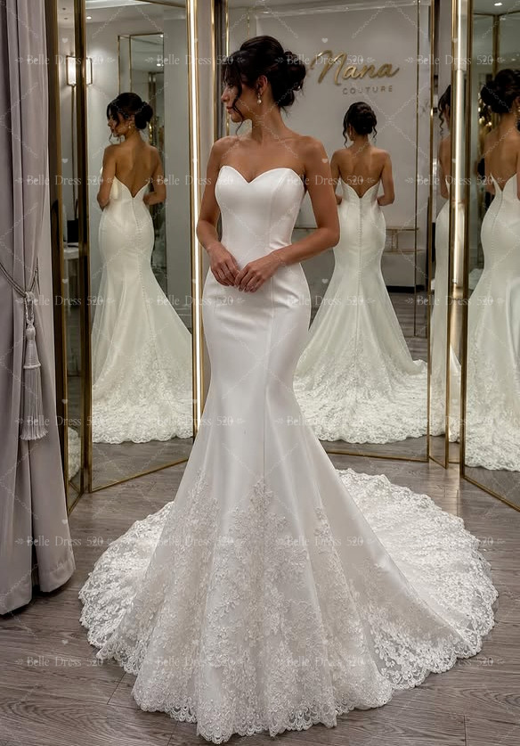 Mermaid Wedding Dresses Stain Strapless Sweep Train Lace Applique Bridal Gowns