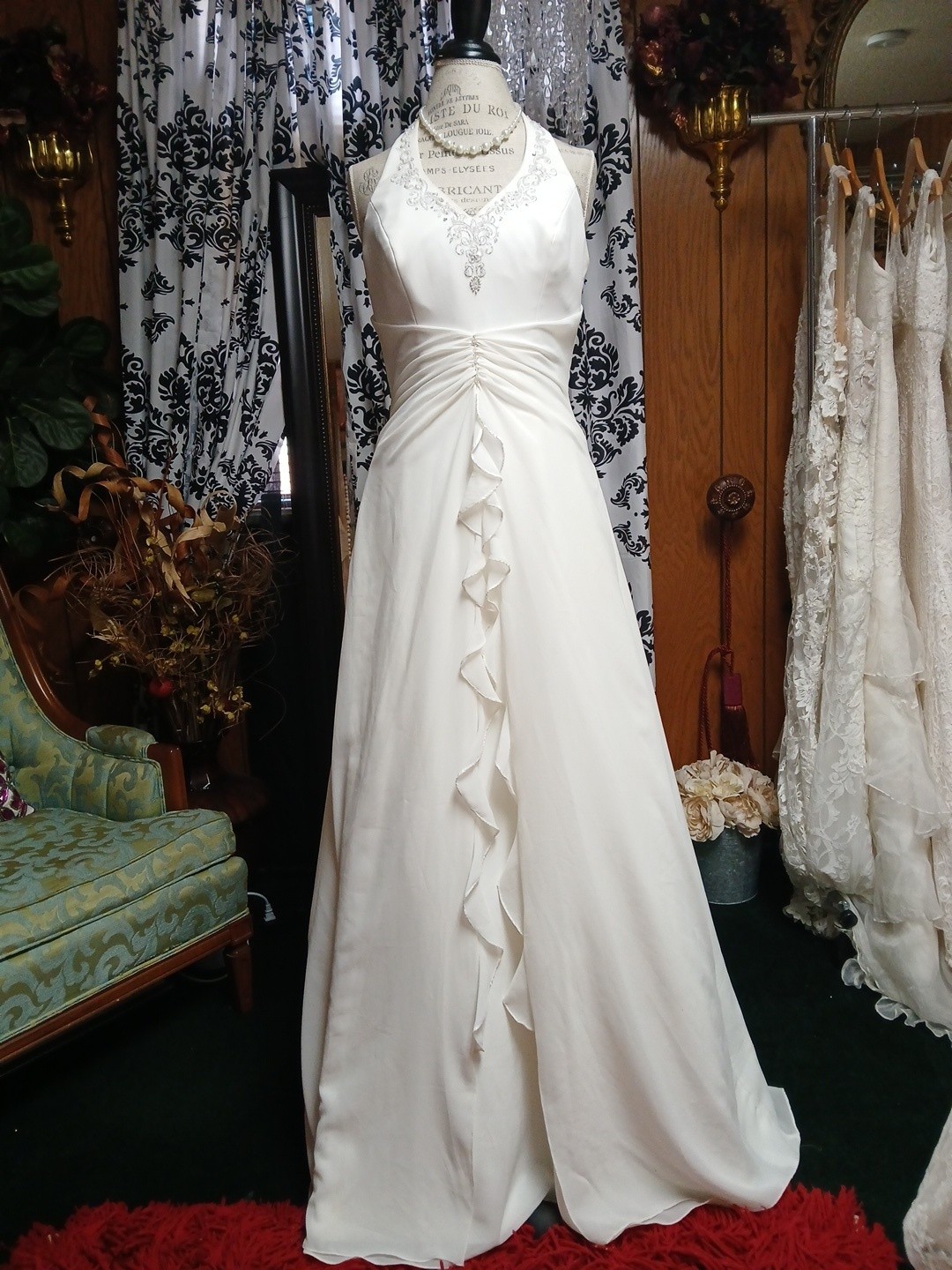 Mori Lee Ivory Chiffon Halter Neck With Beading Wedding Dress Size 12
