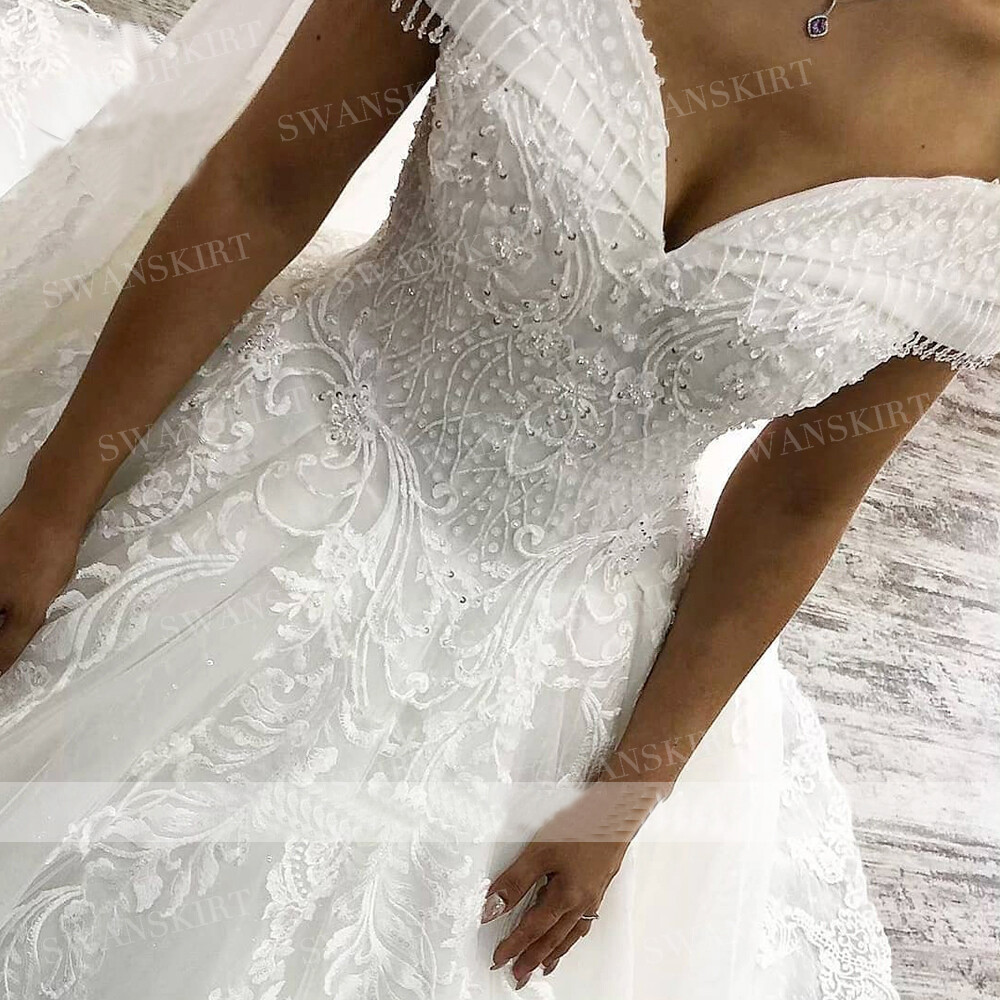 White Ivory Wedding Dresses Off Shoulder Ball Bridal Gowns Appliques Lace Custom