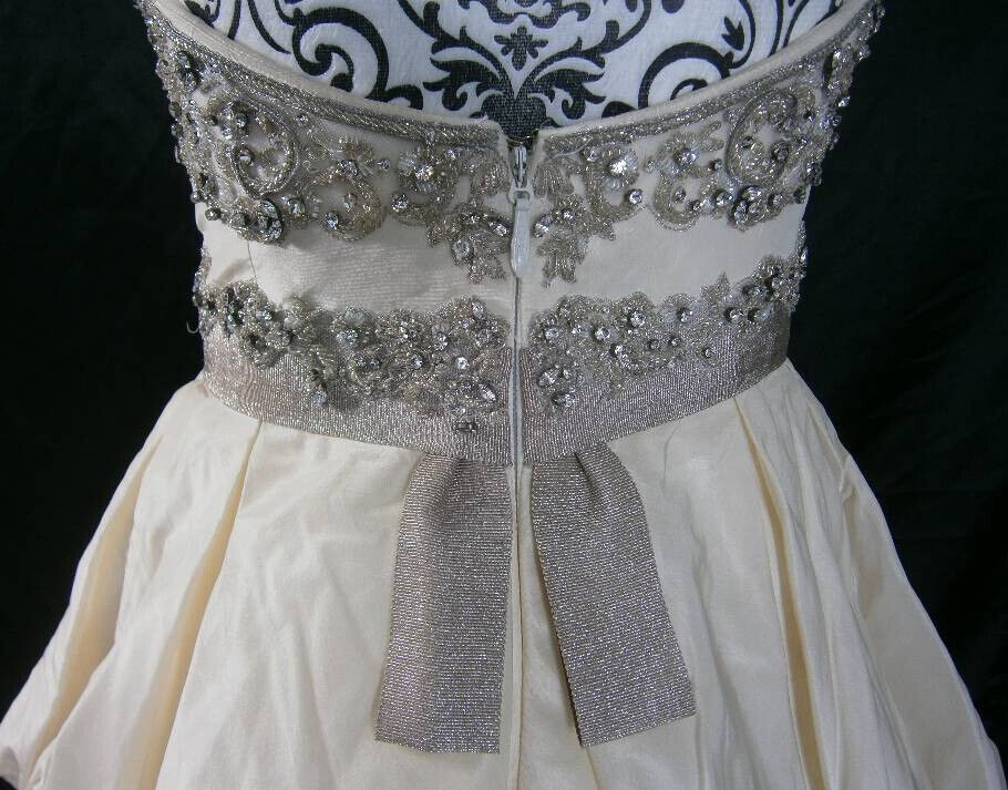 Victor Harper Couture Wedding Dress Silk Swarovski Crystals Ivory Size 6-8