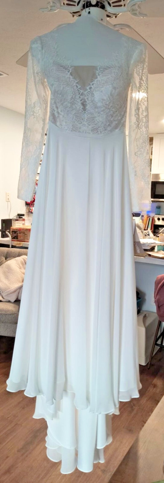 Davids Bridal Wedding Dress Long Sleeve Lace Chiffon A-Line Modest White