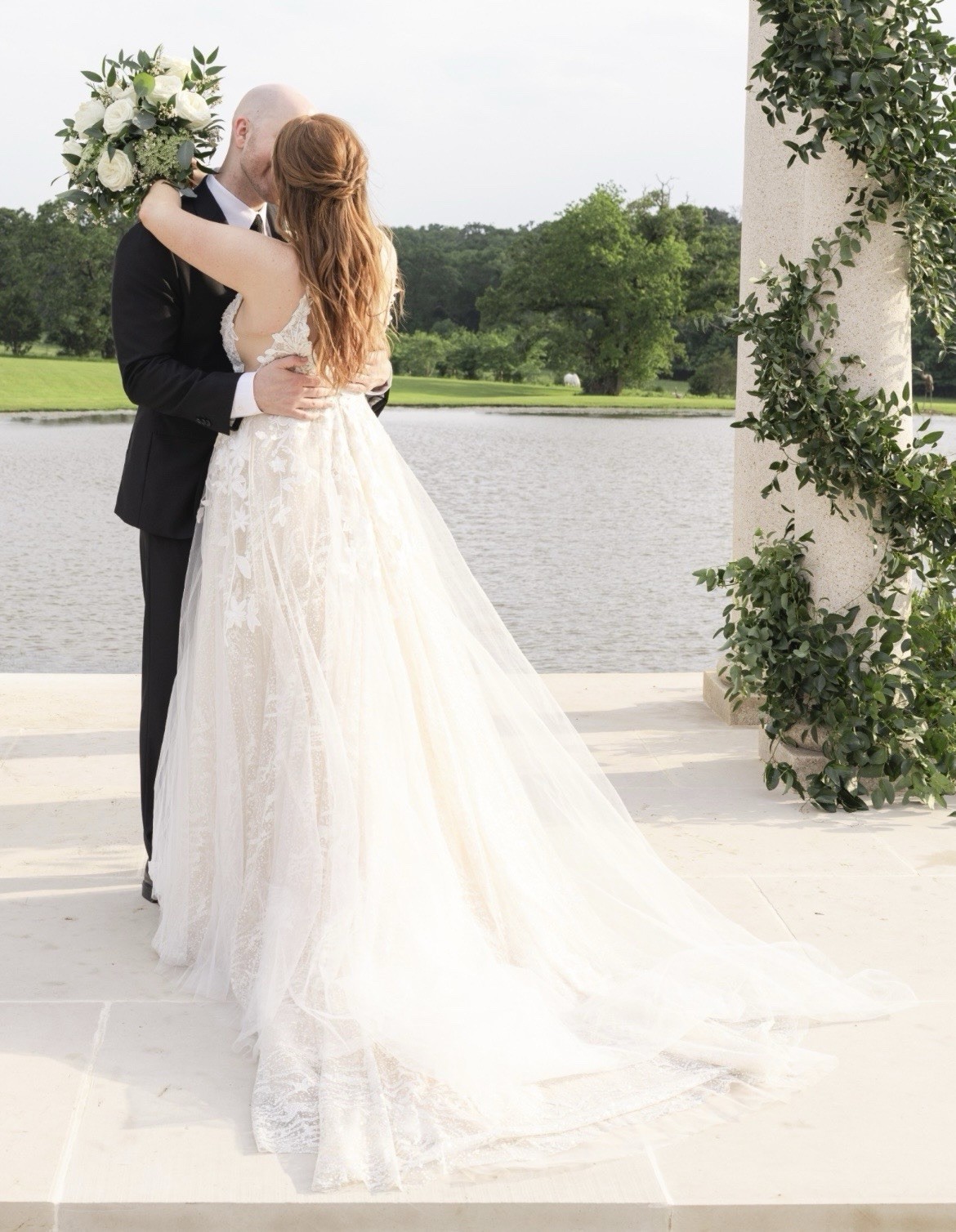 Wedding Dress, Size 12 (street 8) Style: Liretta, Liberica LR18037.00.17
