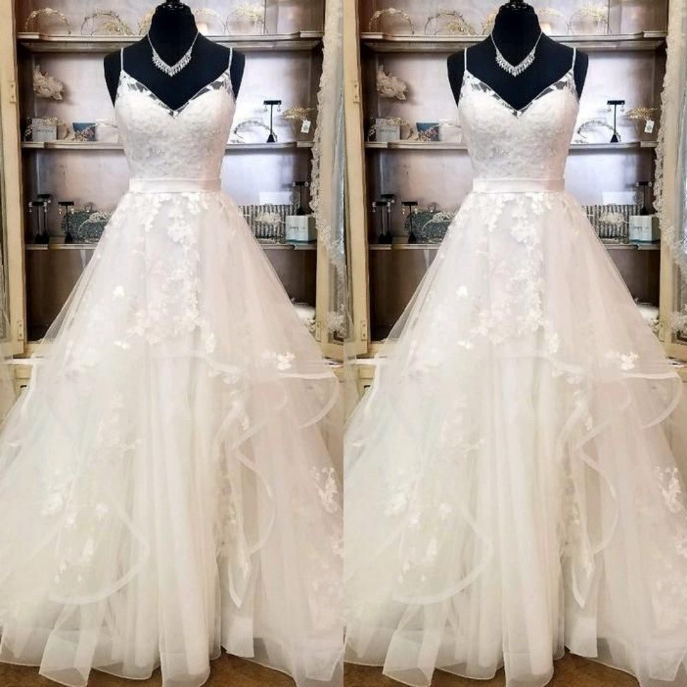 Beach Wedding Dresses Spaghetti Straps Lace Ruffles Sweep Train Boho Bridal Gown
