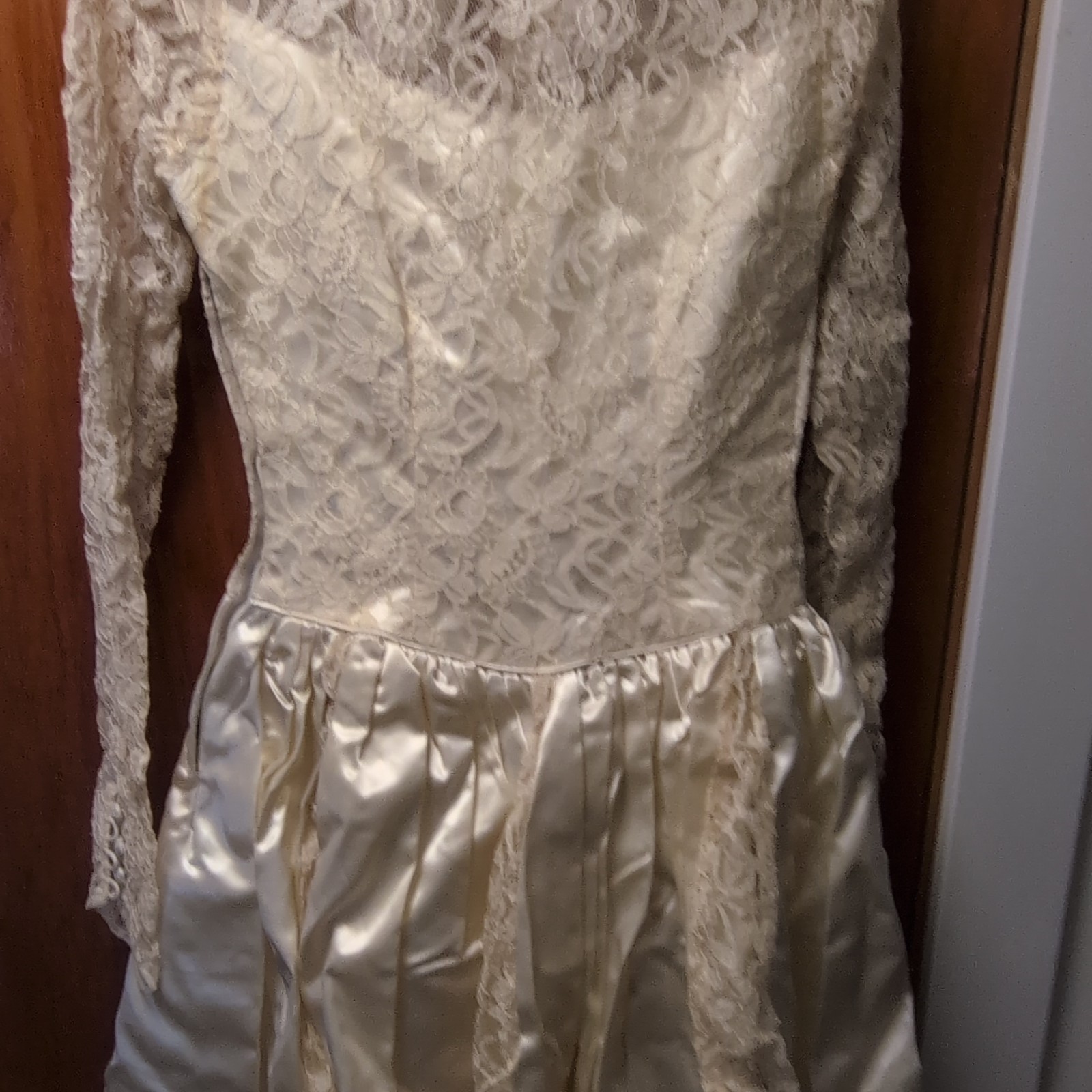 Vintage Ivory Lace Satin A-Line Wedding Dress Long Sleeve High Neck Button Back