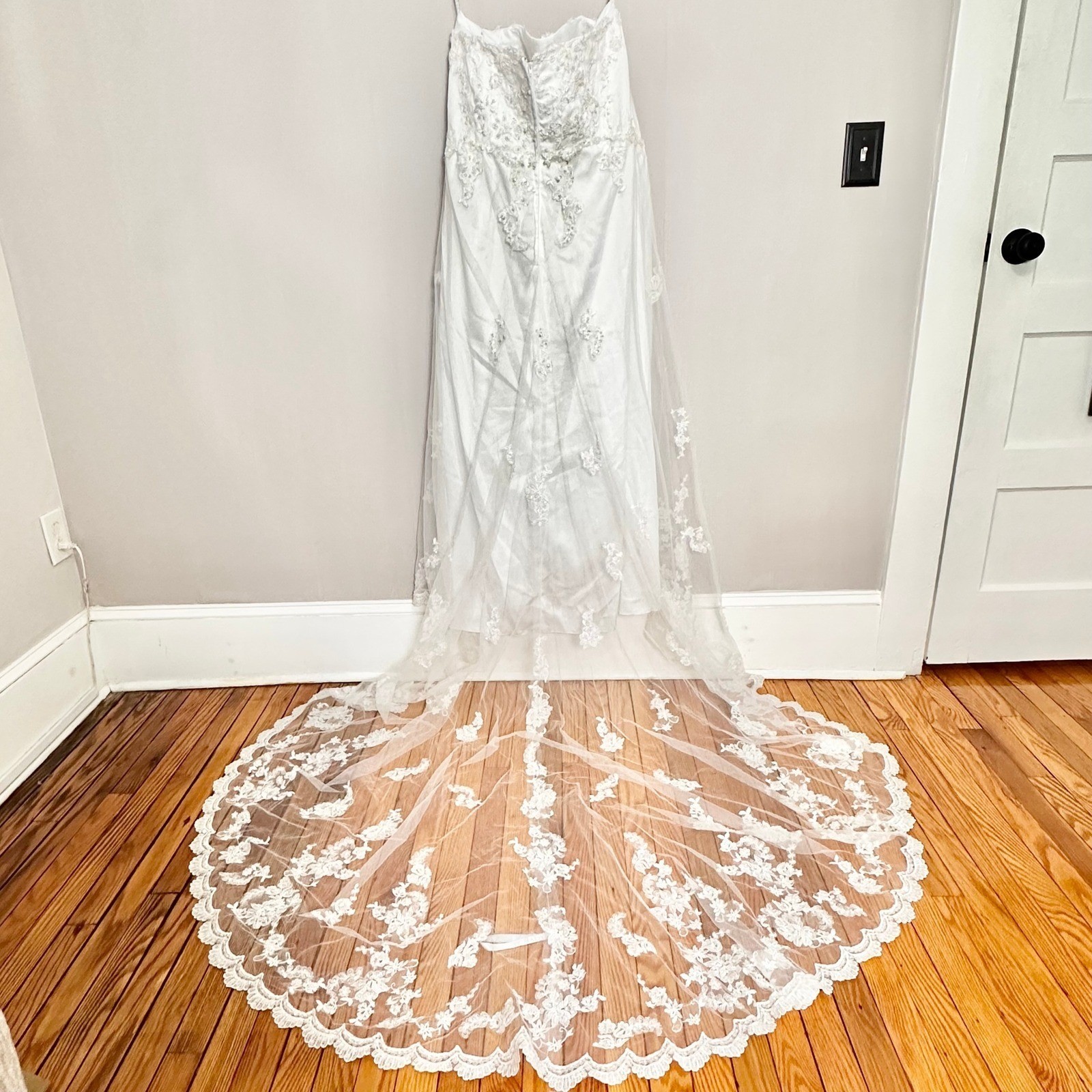 Mary’s White Strapless Lace Floral Beaded Wedding Dress Cathedral Train Size 22