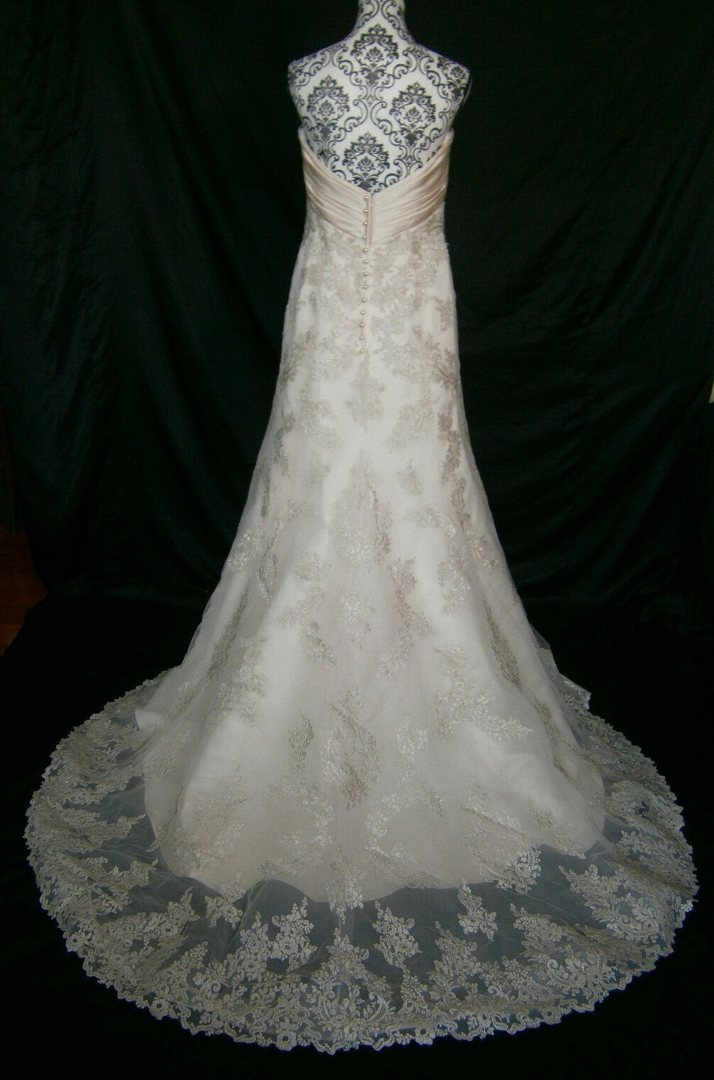 Casablanca Bridal Wedding Dress 8-10 Champagne Strapless Lace Silver Embroidery