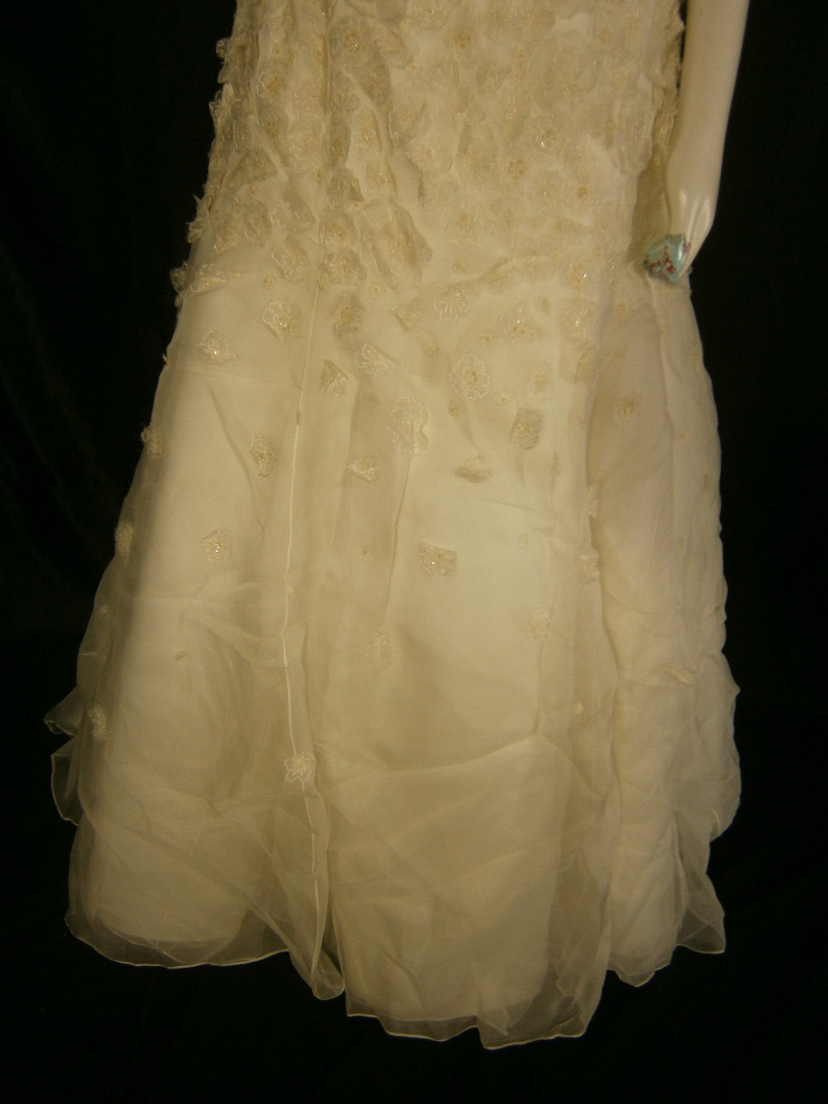 Watters Brides Wedding Dress 10 Ivory A-Line Organza 3-D Floral Overlay
