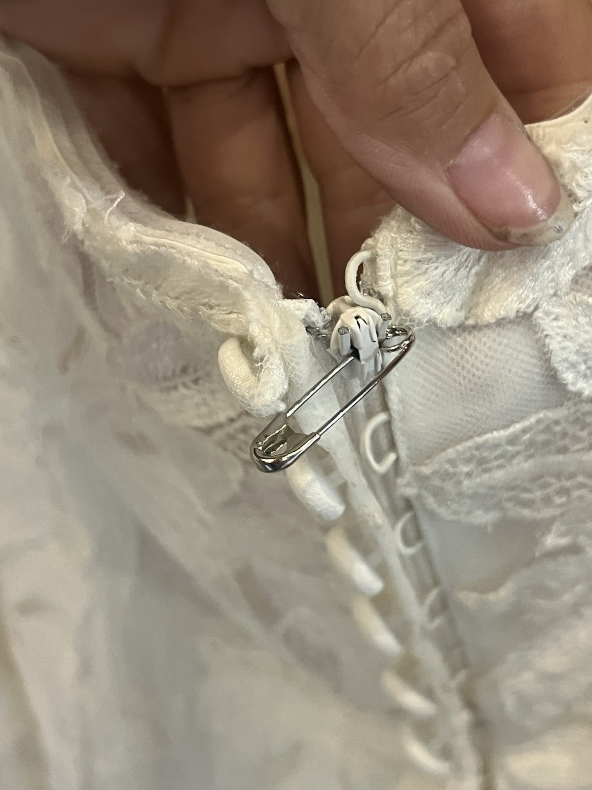 wedding dress size 14 essence of Australia, brand new, unaltered, never worn.
