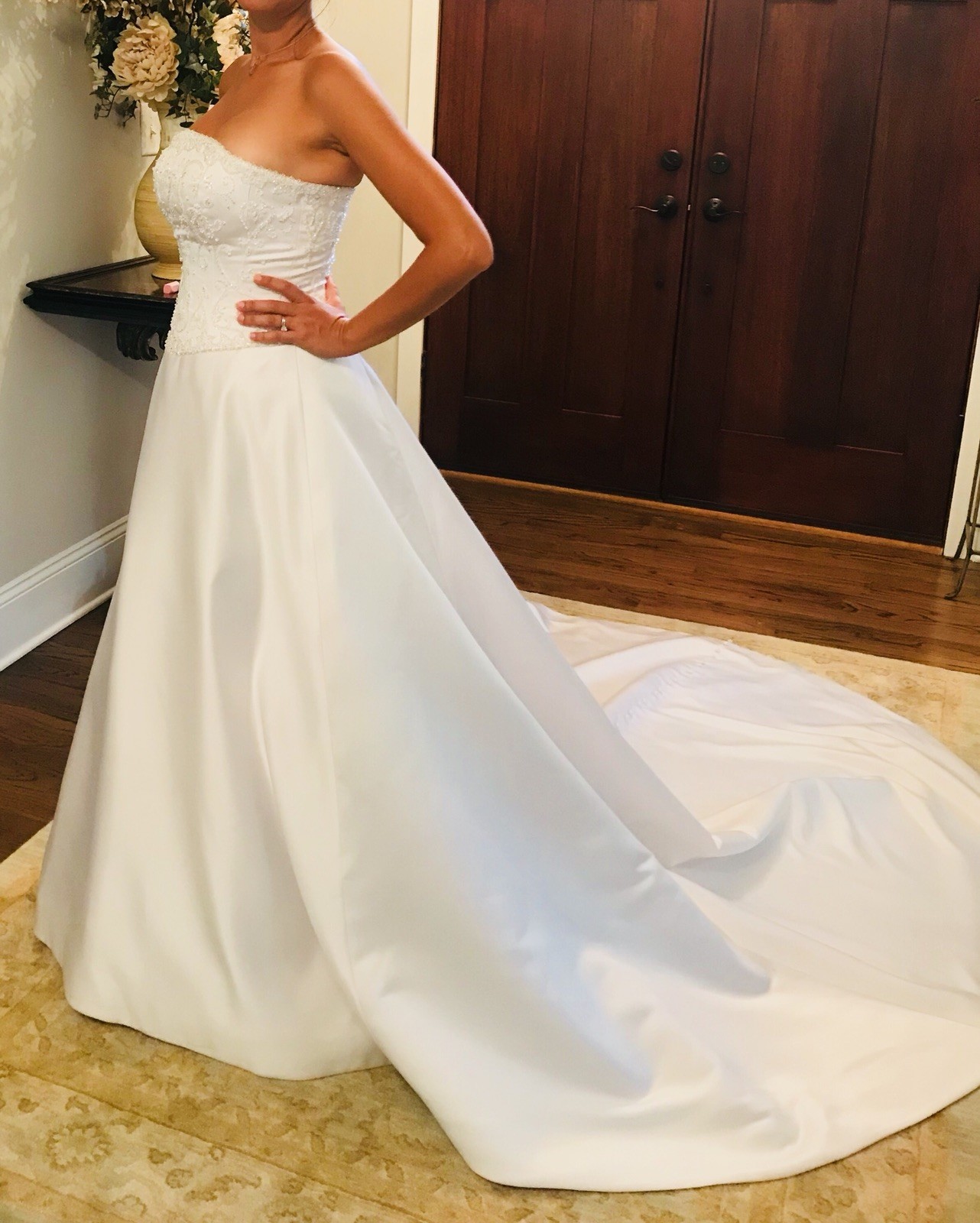 Allure Bridals Size 8 White Strapless Gown Wedding Dress W Sequins & Train