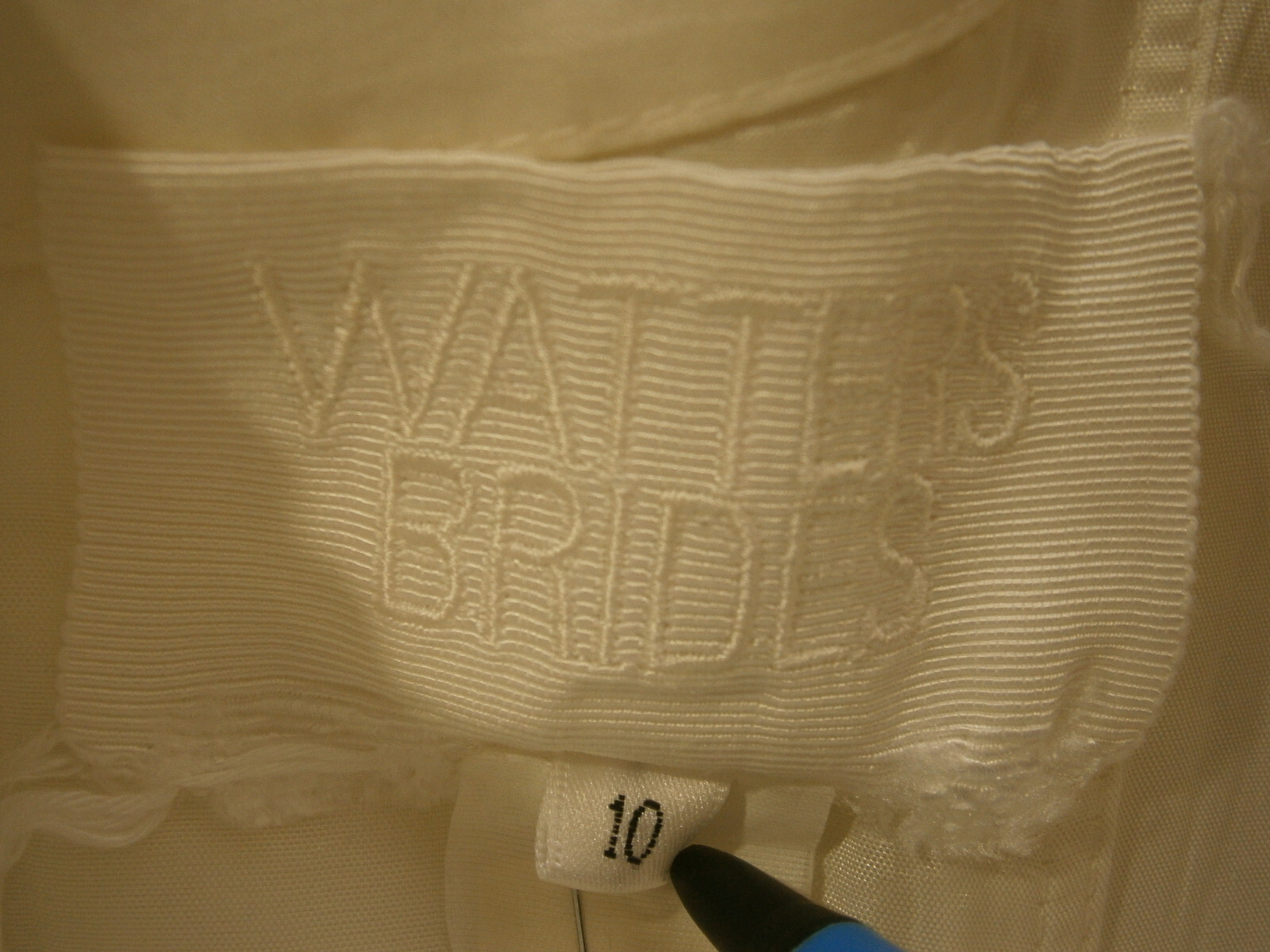 Watters Brides Wedding Dress 10 Ivory A-Line Organza 3-D Floral Overlay