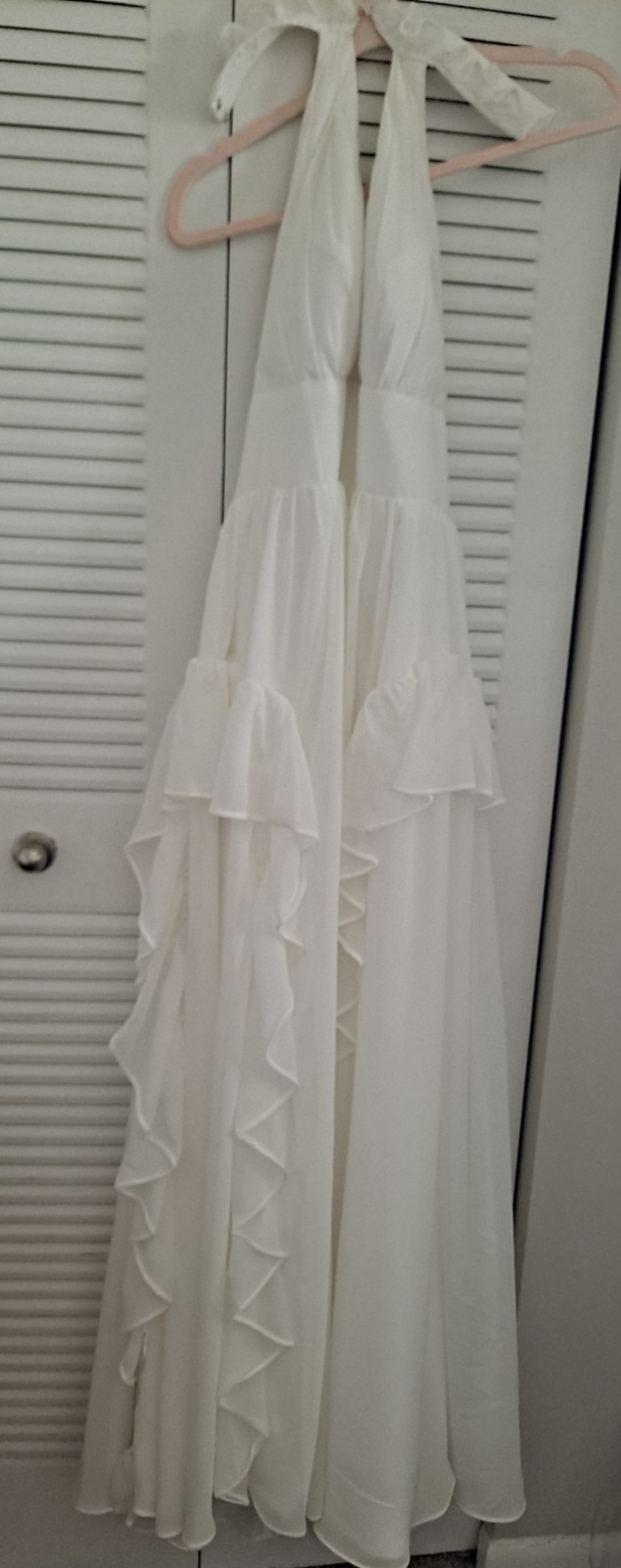 White Halter Neck Sleeveless Ruffle A-Line Full-Length dress size 8
