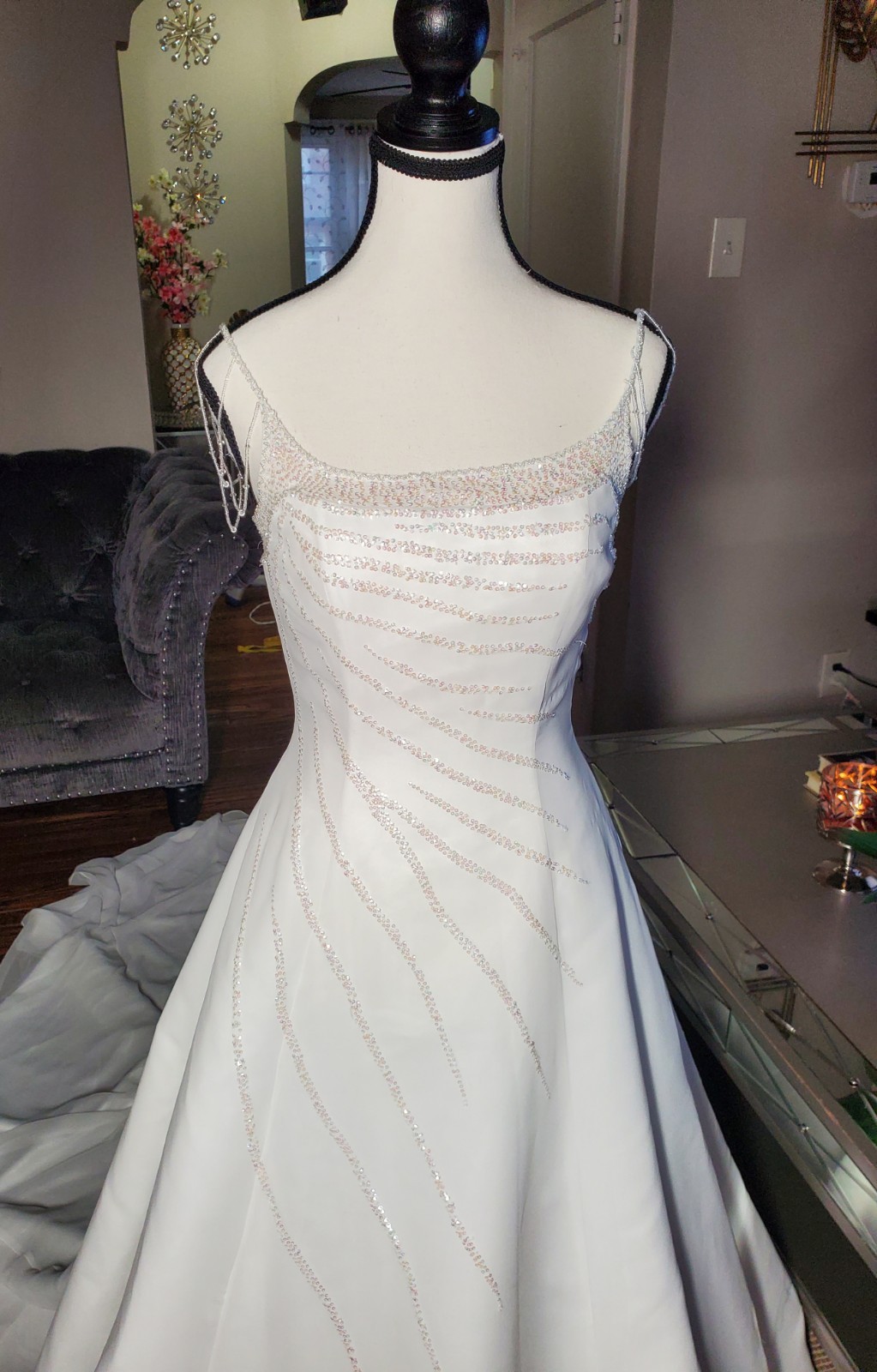 Moonlight Elegant White Wedding Dress Size 4 Retail $5,000