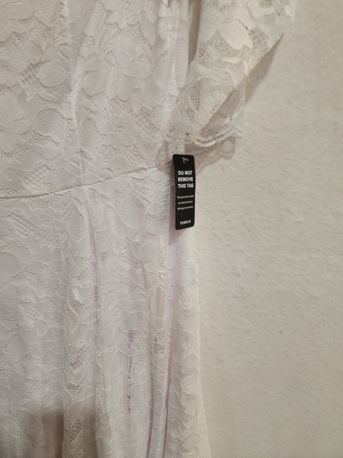 Torrid Ever After White Lace Off-Shoulder A-Line Wedding Dress Size 14 1X