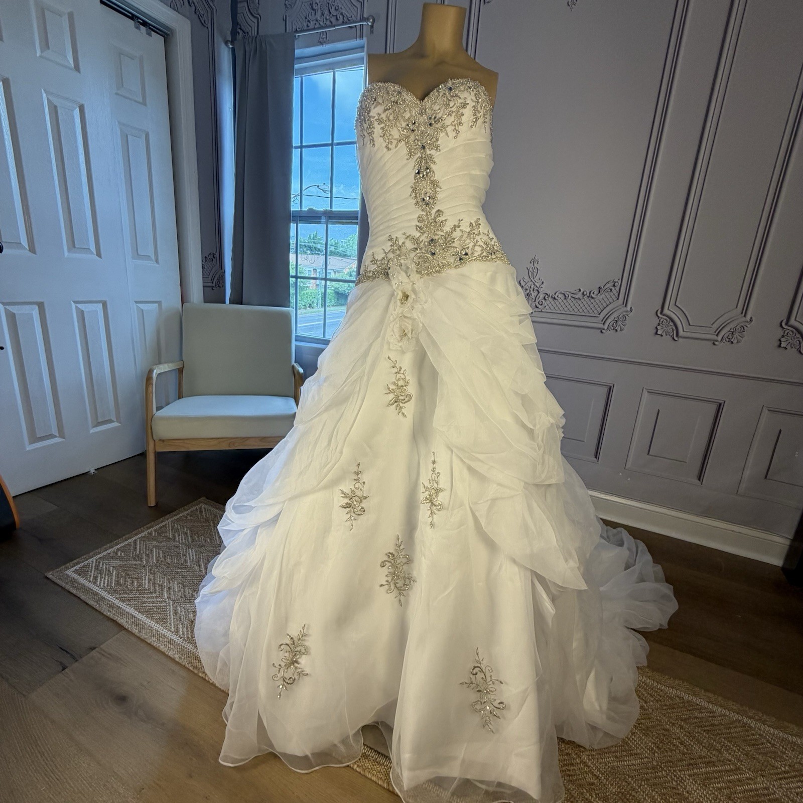 La Joli Mode Strapless White Wedding Gown With Gold Beaded Embellishment Size 10