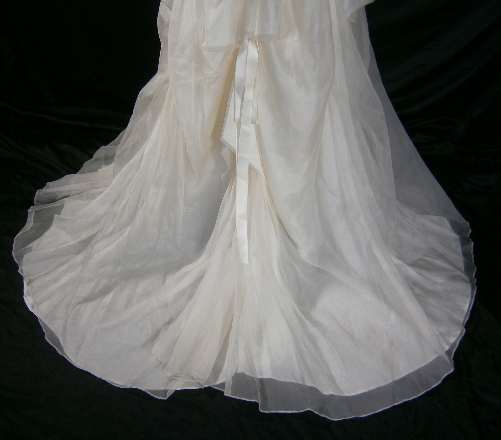 Somsi Couture Wedding Gown Bridal Dress 12-14 Ivory Lace Organza Zip Buttons