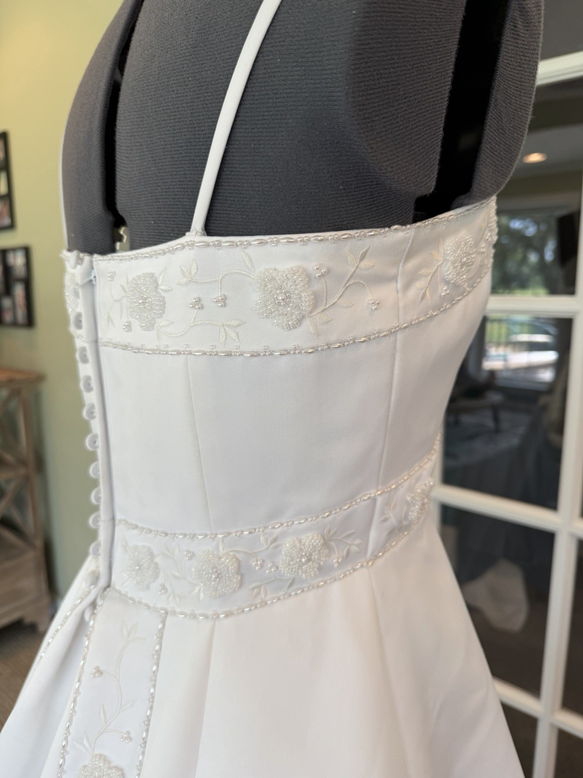 Alfred Angelo Beaded Ivory Wedding Dress Size 6 Size 8 Vintage 2000s A-Line