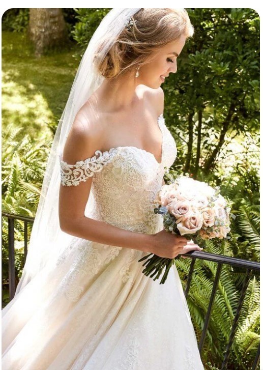 Martina Liana A-line Wedding Gown – new w tags Sz 12