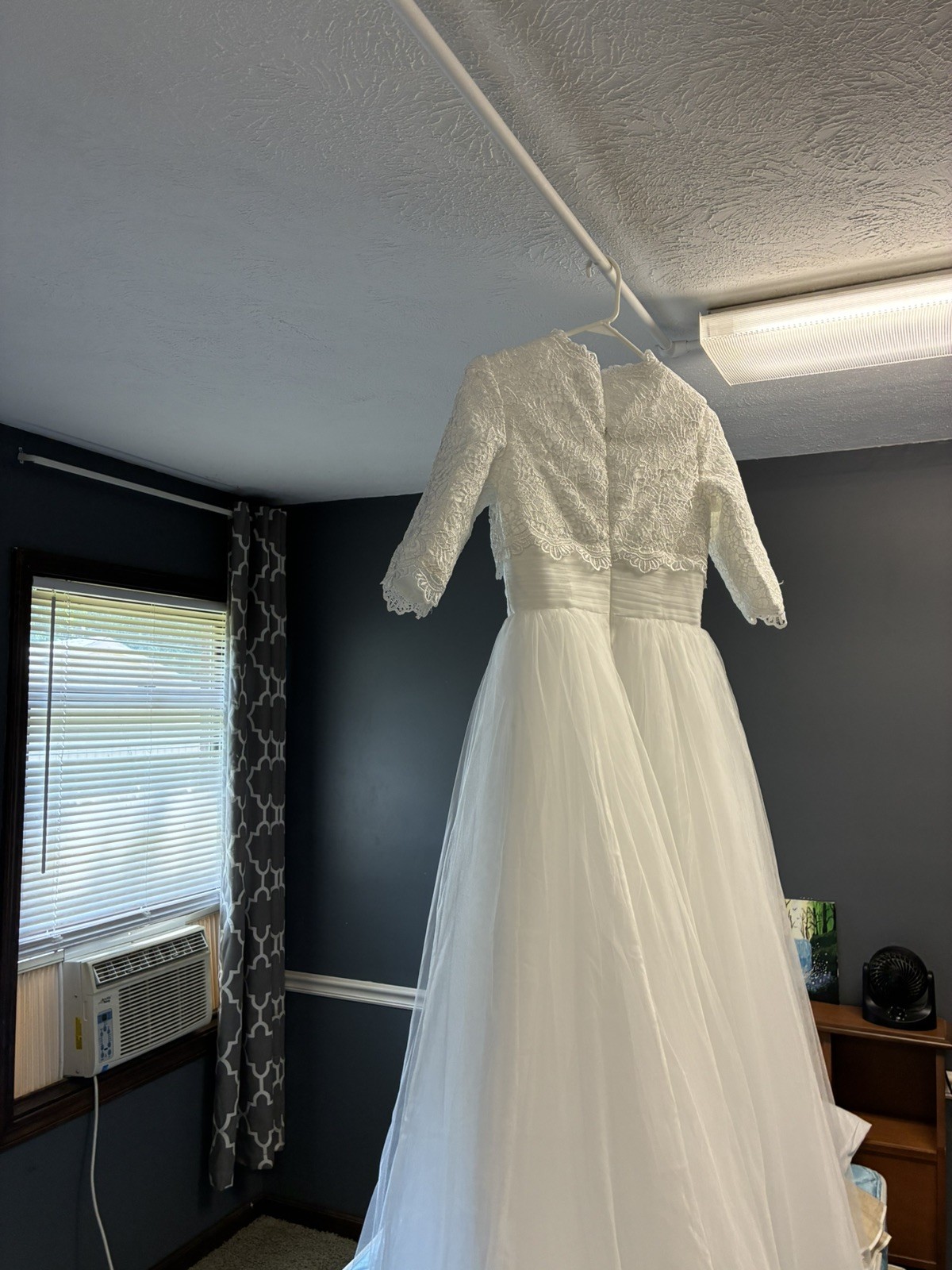 June Bridals Modest High Neck Lace Summer Wedding Dress Beach Half Sleeve A-Line