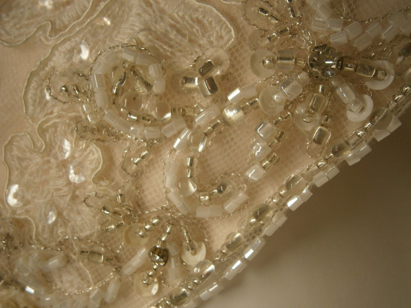 Essense of Australia D2002 Wedding Dress 12 Ivory Blush llusion Sparkle Sequins