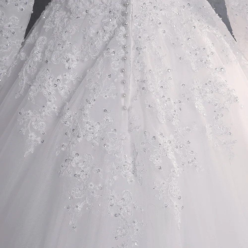 Muslim Wedding Dress Long Sleeves Elegant High Neck Luxury Lace Embroidery Gown