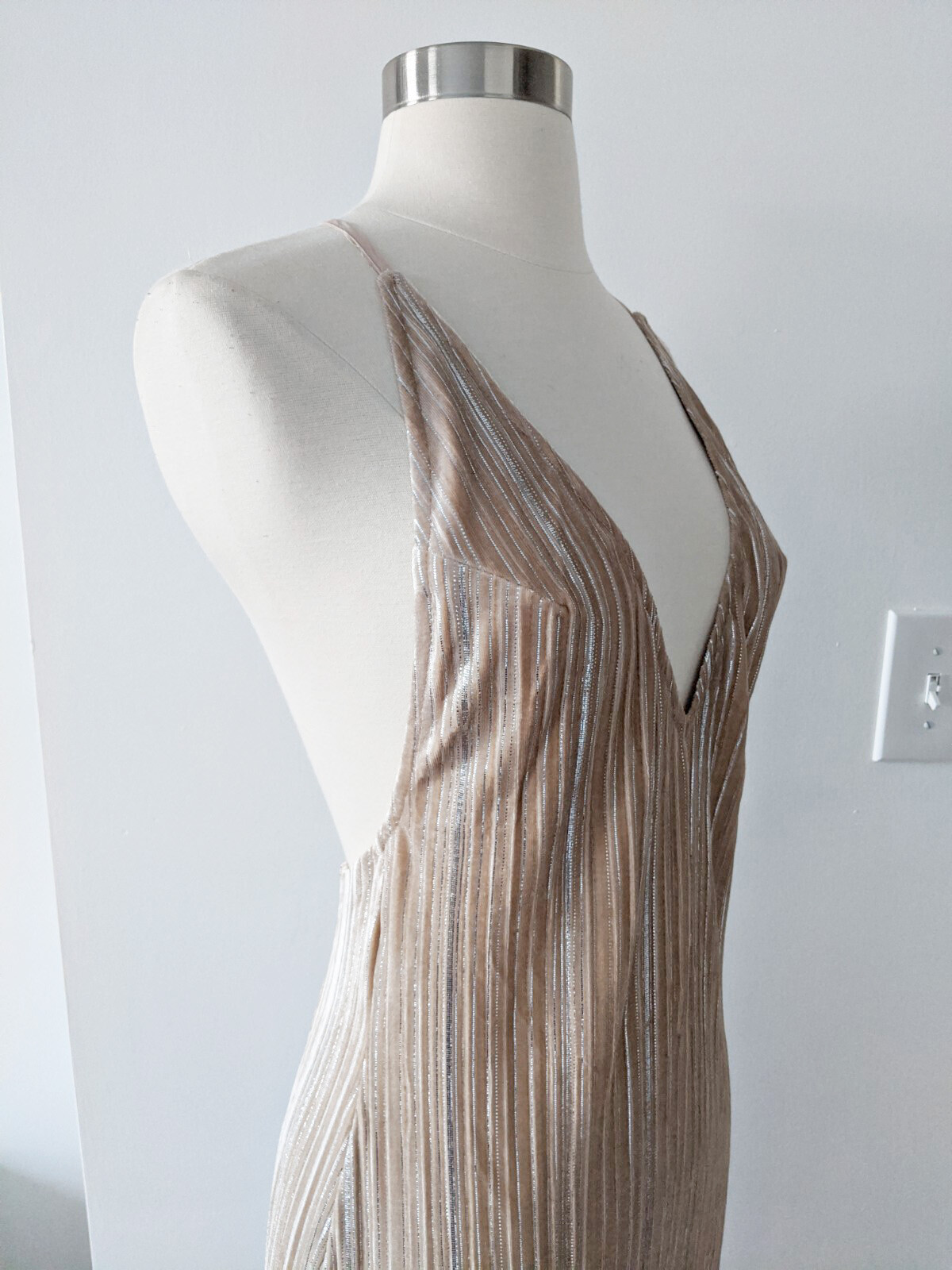 Bridal Formal Wedding Sexy Sleeveless Champagne Maxi Dress Gown Women’s MEDIUM