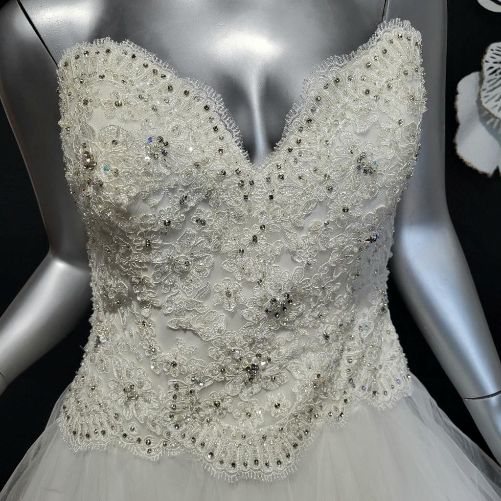 NWT~$2250~MORILEE~6/8~IVORY EMBELLISHED STRAPLESS FIT & FLARE WEDDING DRESS