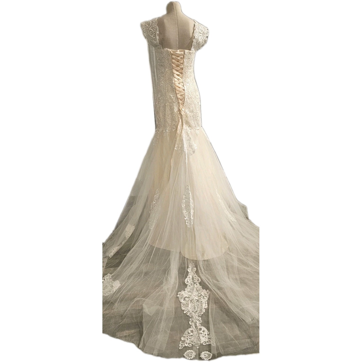 Wedding Dress Size 2 Unbranded Sequined Ivory Off White Adjustable Lace Up NWT