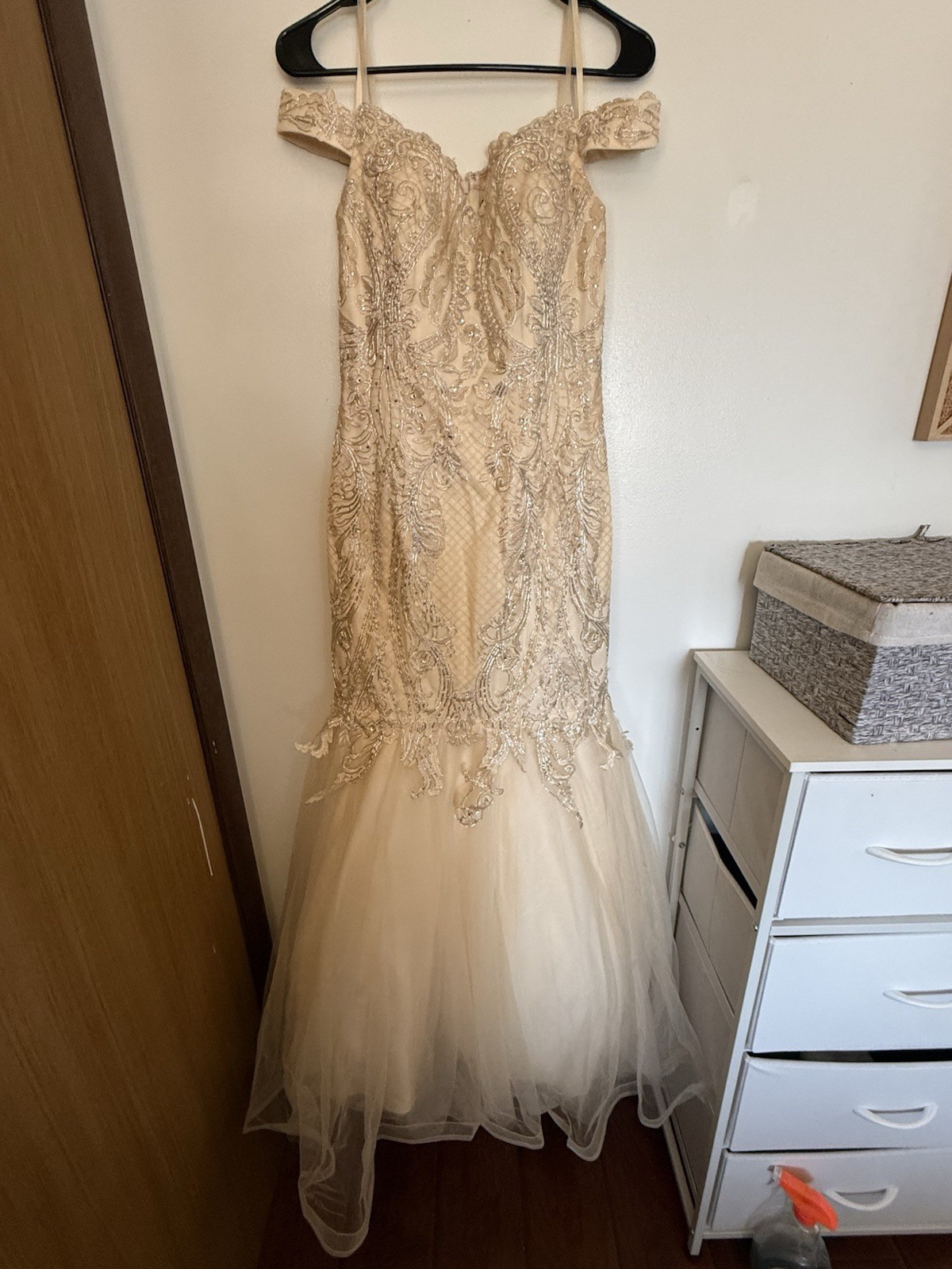 Camille La Vie Size 8 Ivory/Beige Sweetheart Lace Beaded Fit & Flare Gown